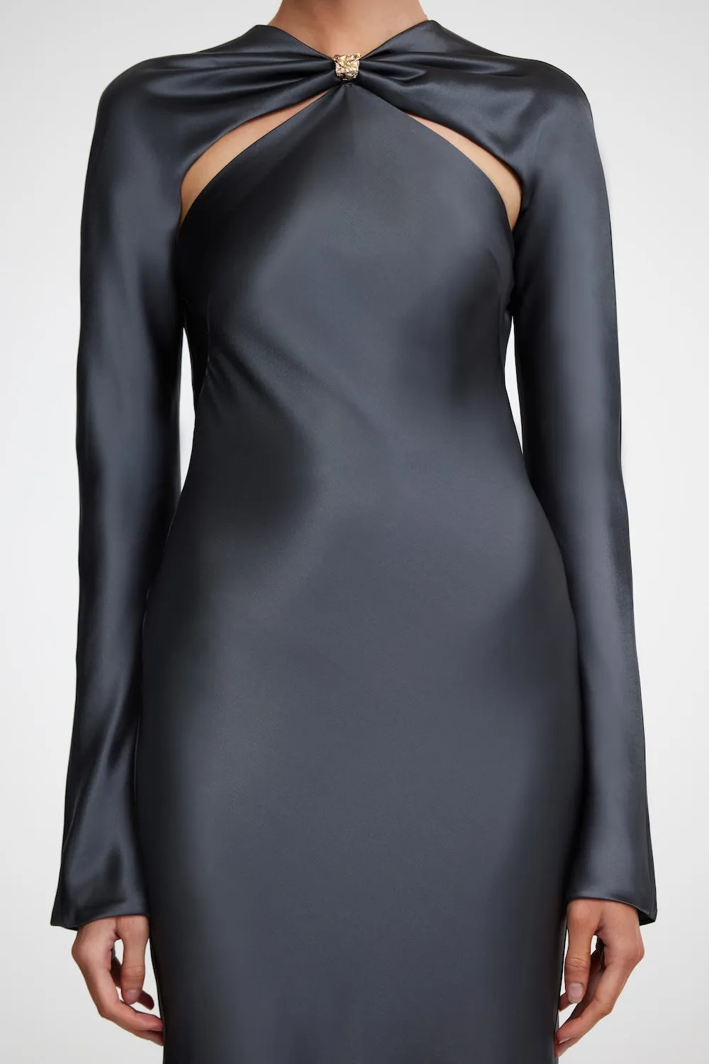 ACRE GOWN Minimalist-Trend