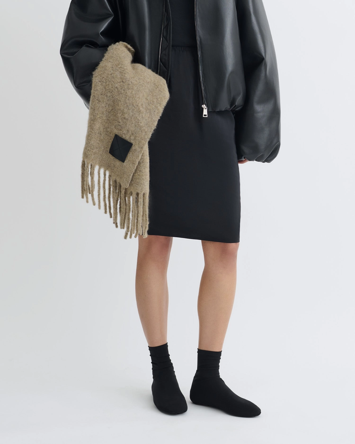 Odor control Kaiya - Glass Poplin Skirt - Black