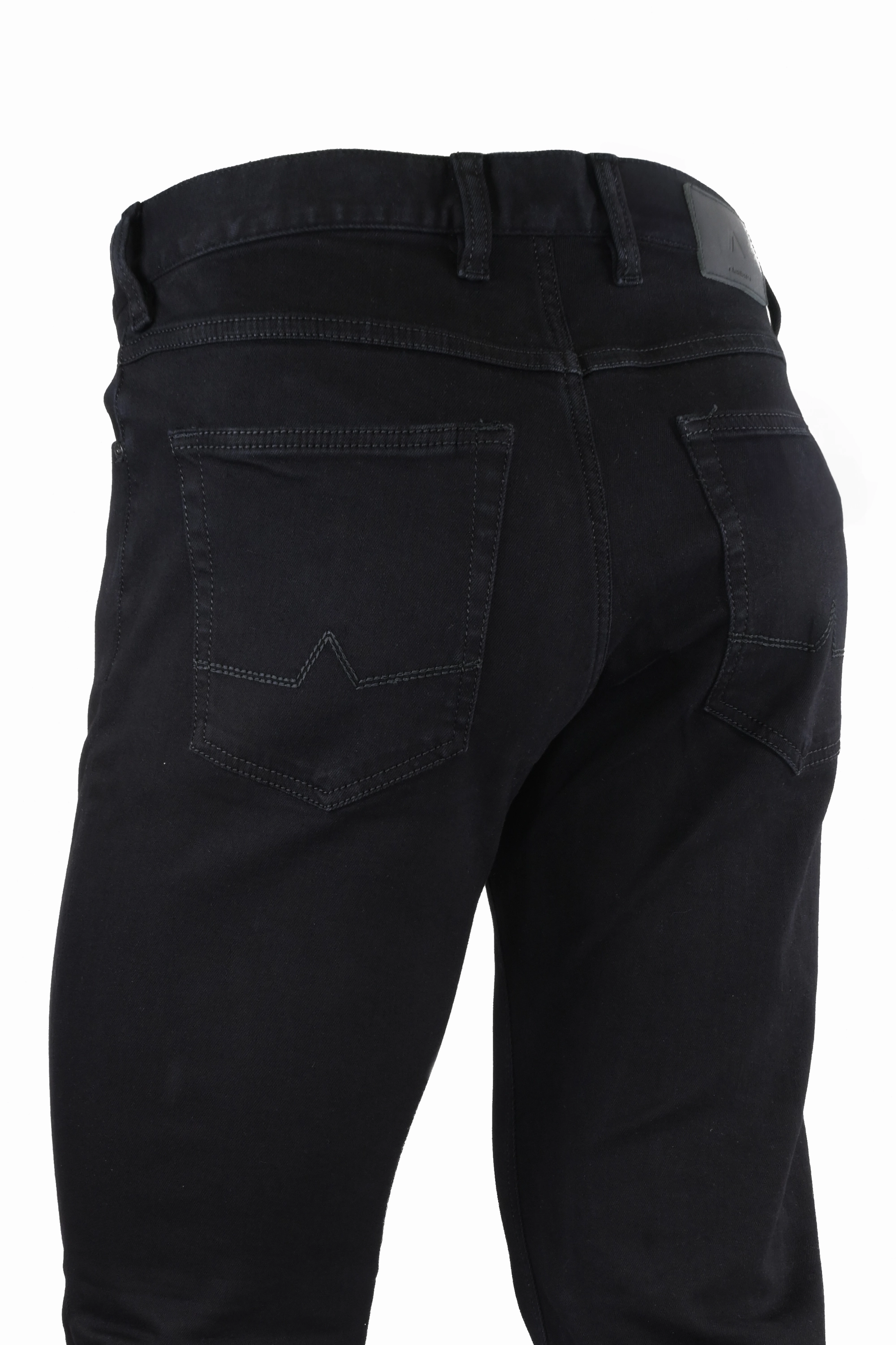 Essential Basics Functional Casual Alberto Jeans - Black