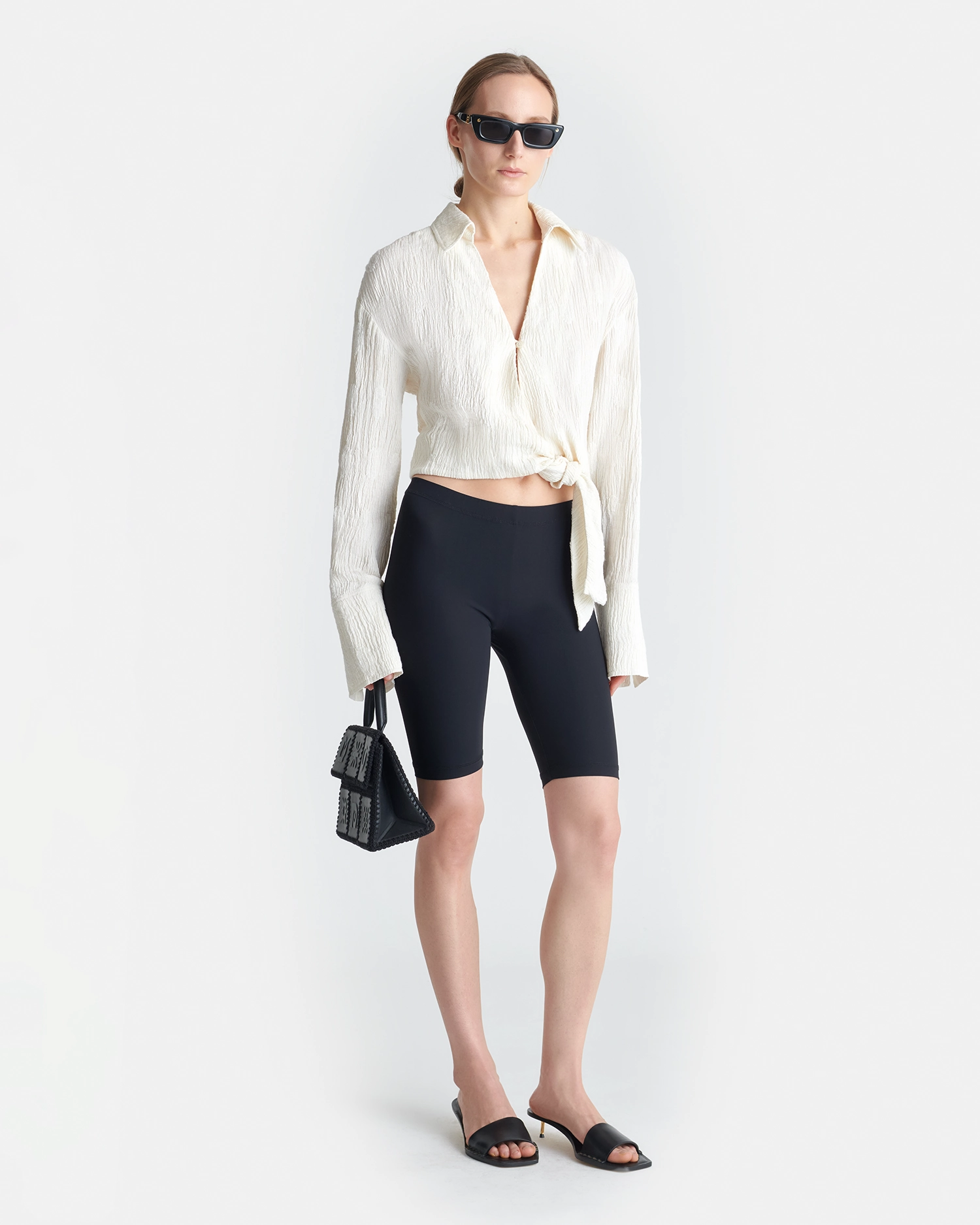 Enola - Seersucker Gauze Shirt - White Outdoor Adventure Compact Fold Design