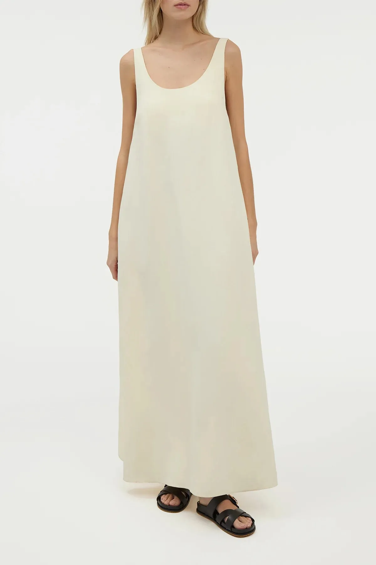 Aras Maxi Dress in Ivory Linen Silk Scalloped-Edge Calm Outfit