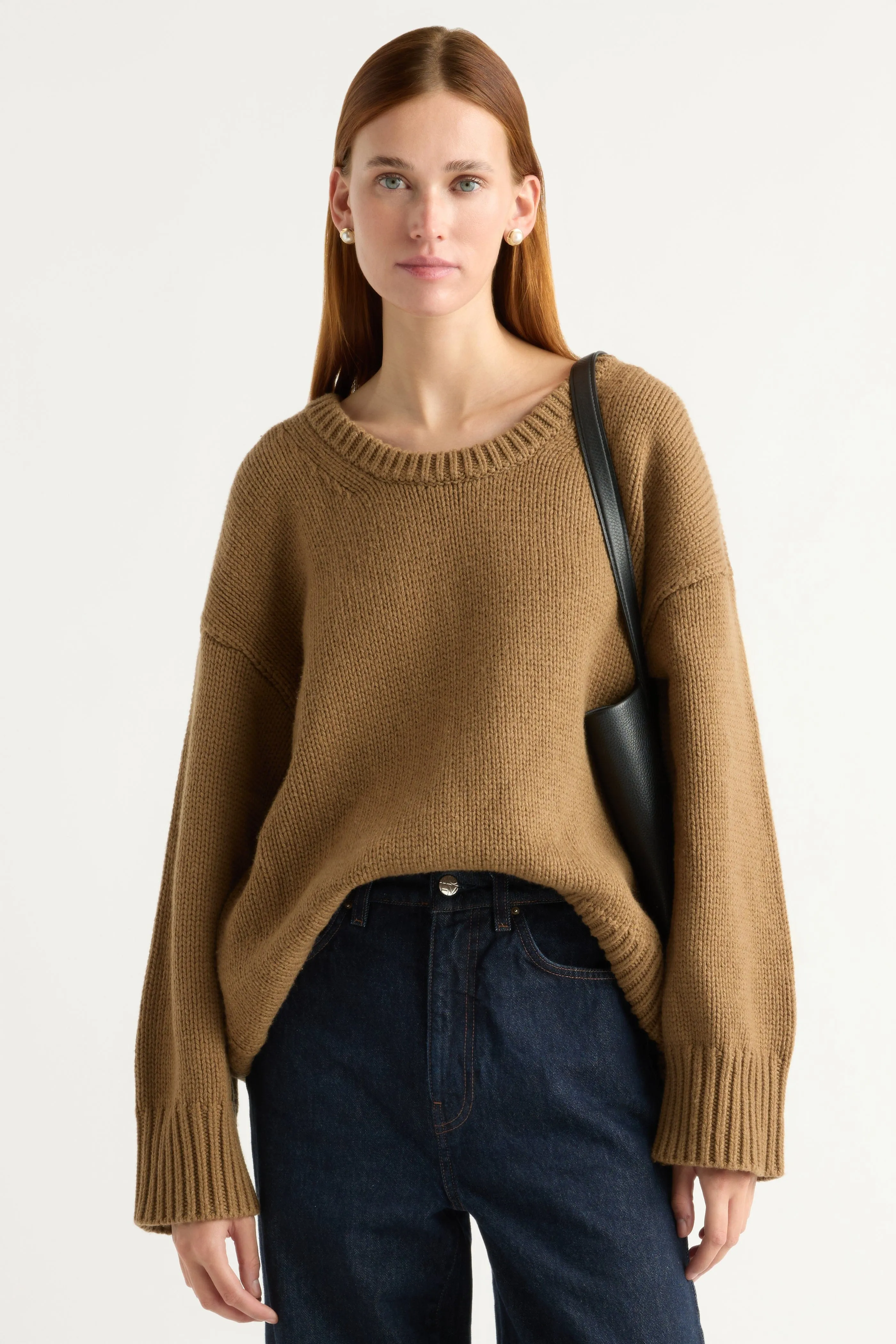Archie Deep U-Neck Sweater Flexible Fit