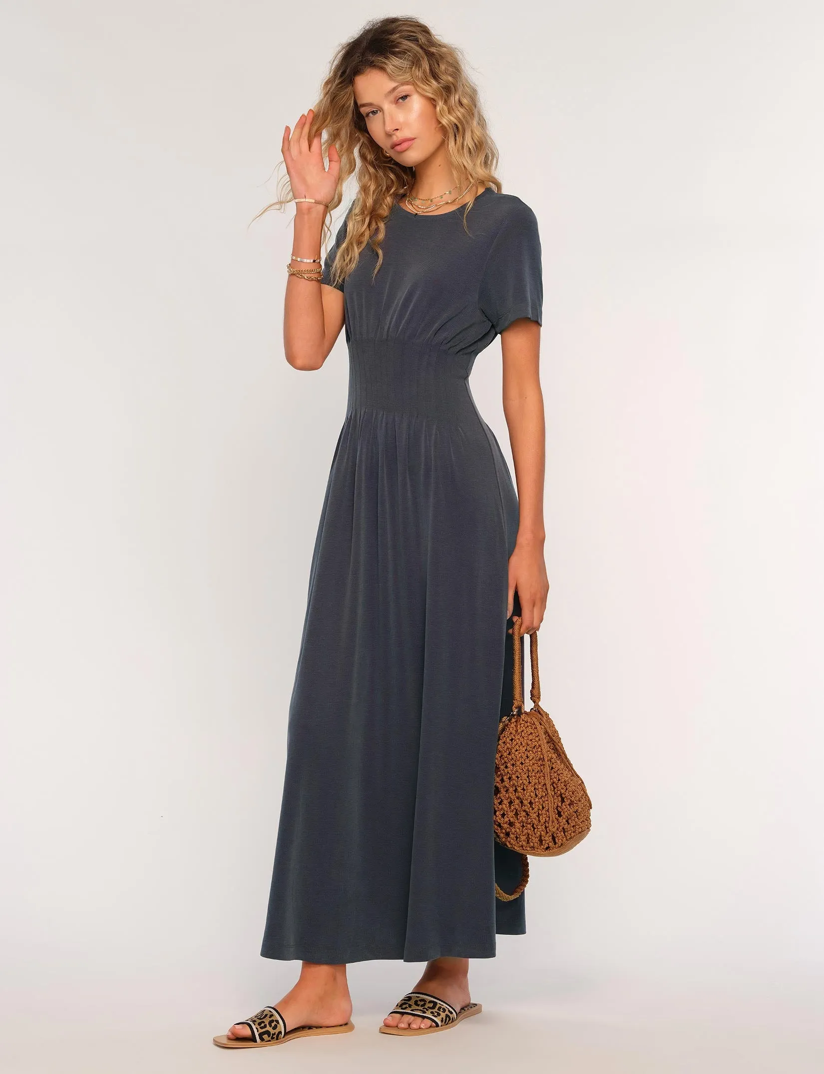 Archie Dress Daily Flex Fashionable Comfort Wear