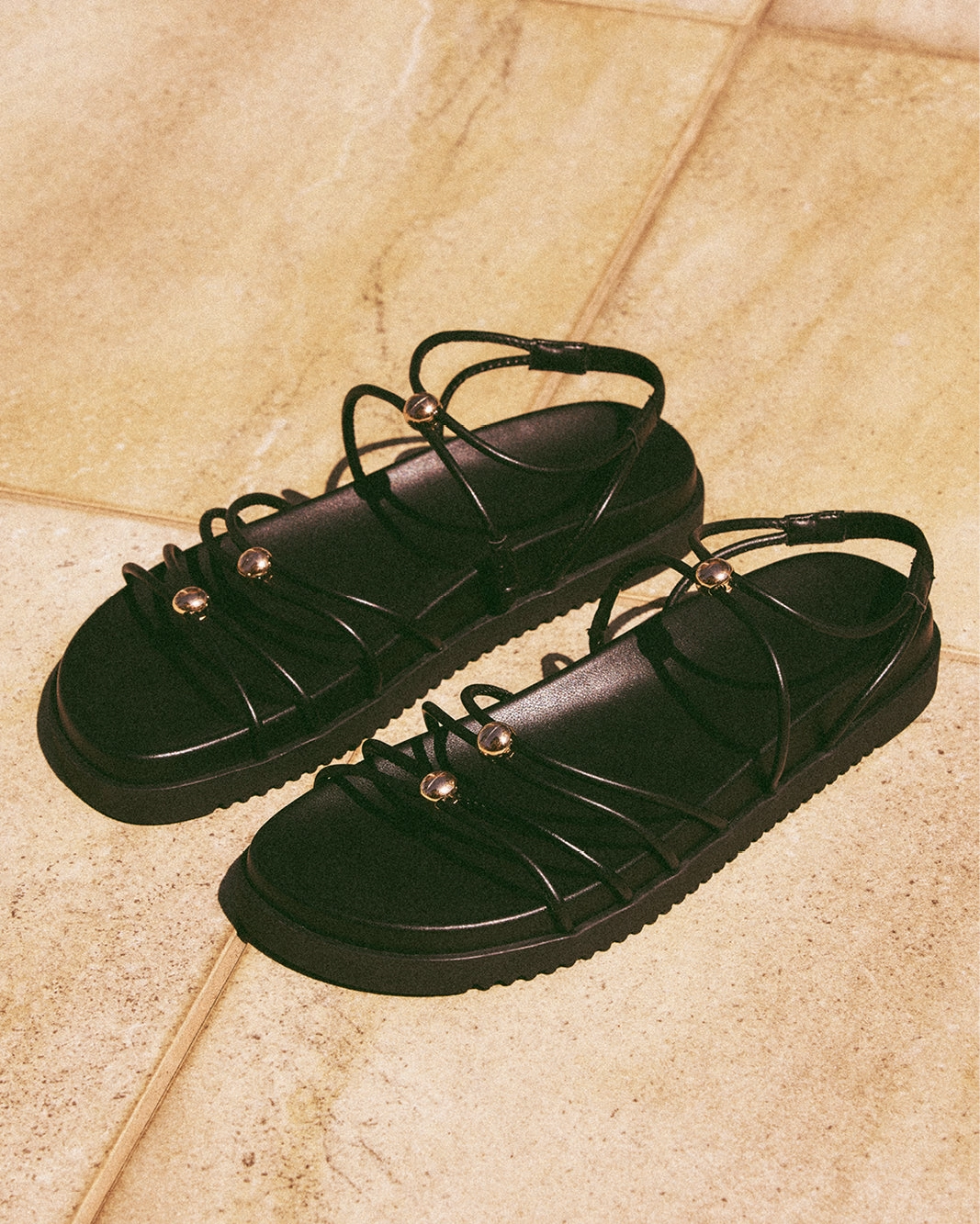 PU Sole Comfort Walk ATWOOD - BLACK