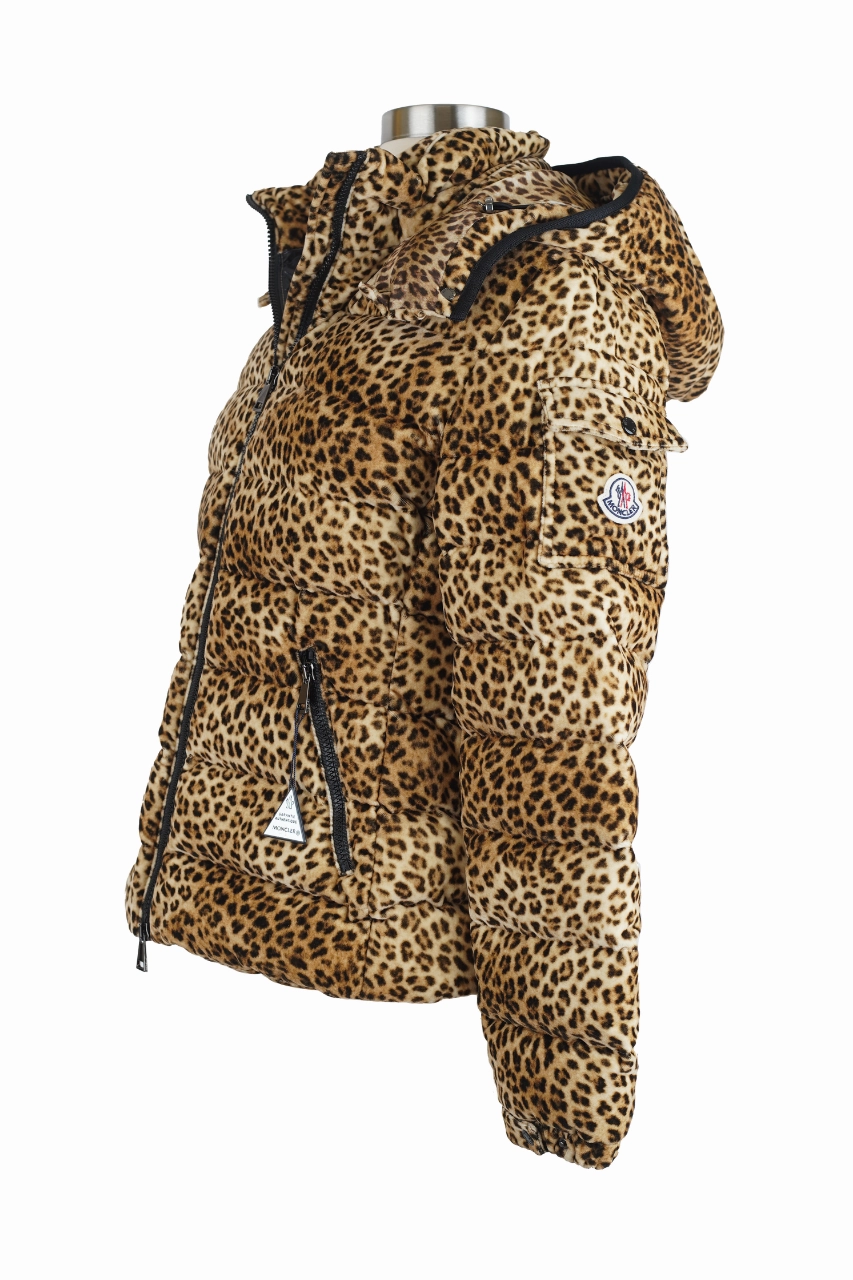 Bady Down Filled Puffer Jacket Special Edition Elasticized Edging Soft Texture