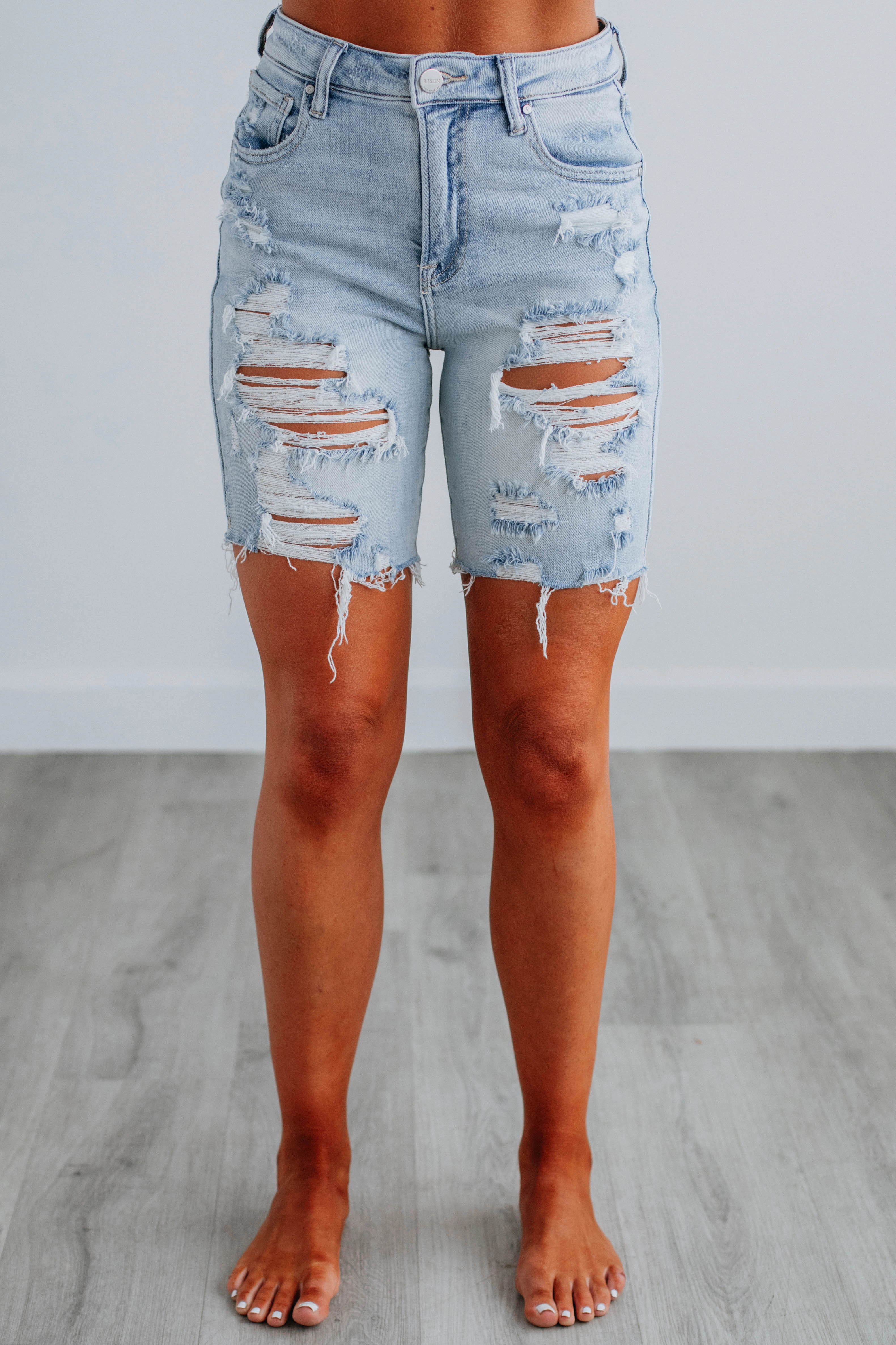 Mid - rise Baker Risen Shorts - Light Wash