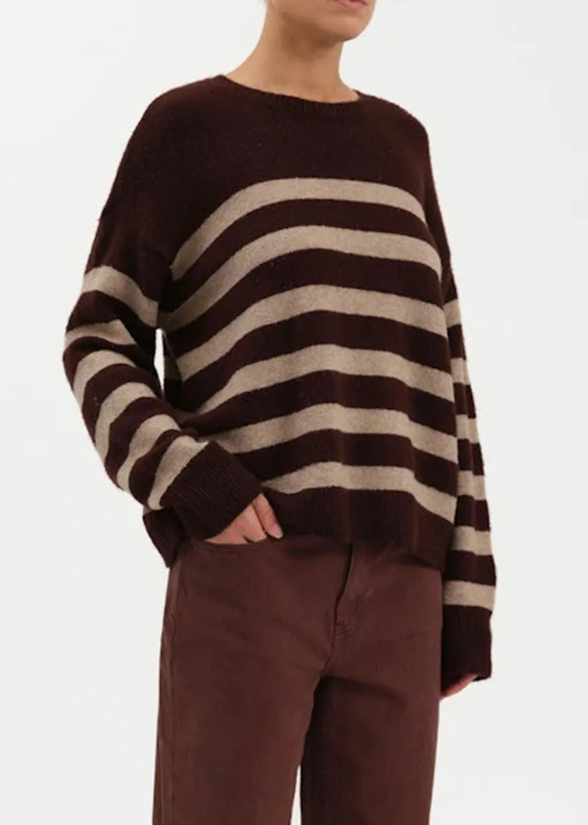 Sleek Design Carlyle Everyday Crewneck Sweater - Brown Oat Stripe
