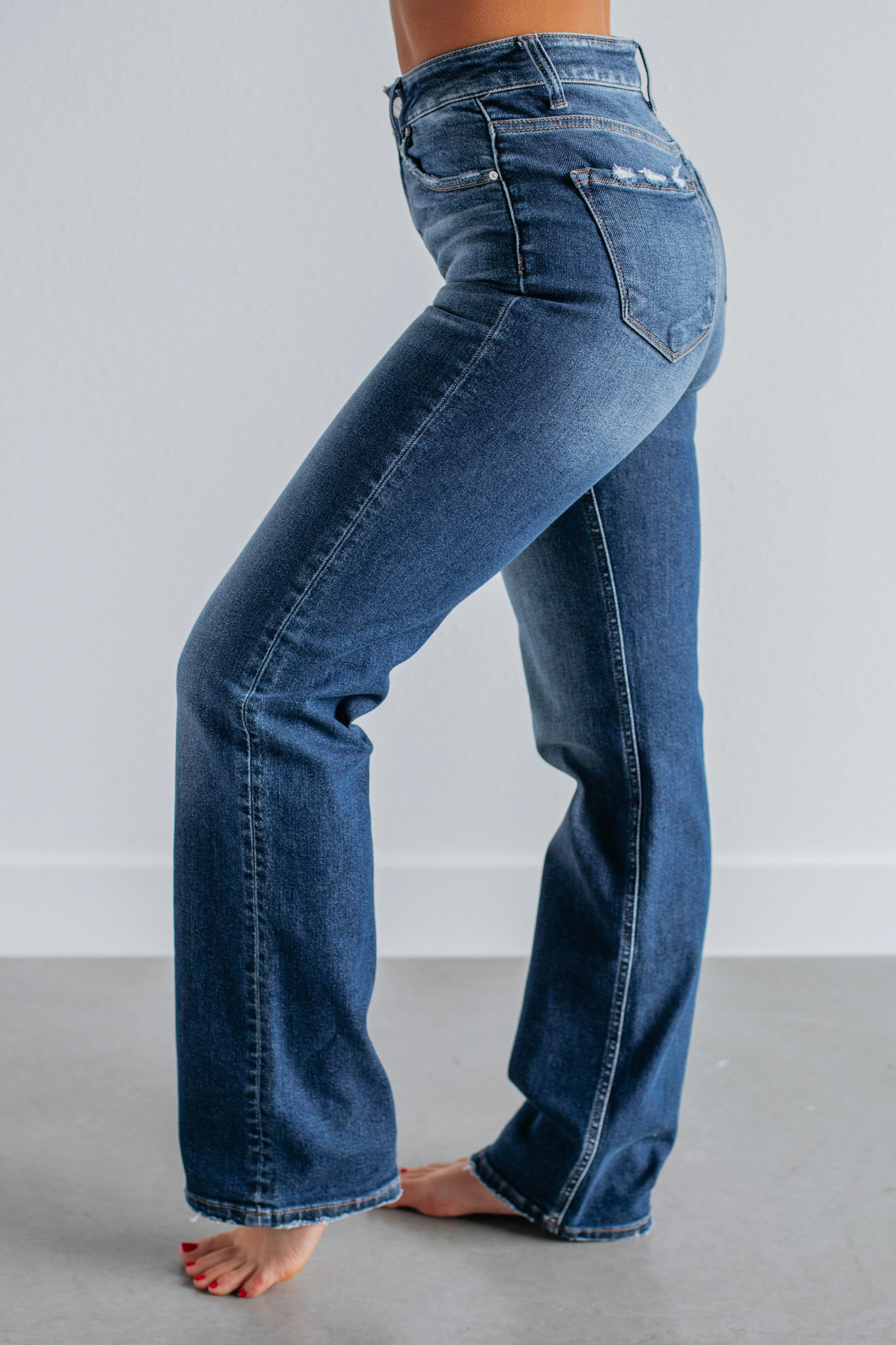Maranie Risen Jeans - Dark Wash Sandblasted Finish Fit Essential