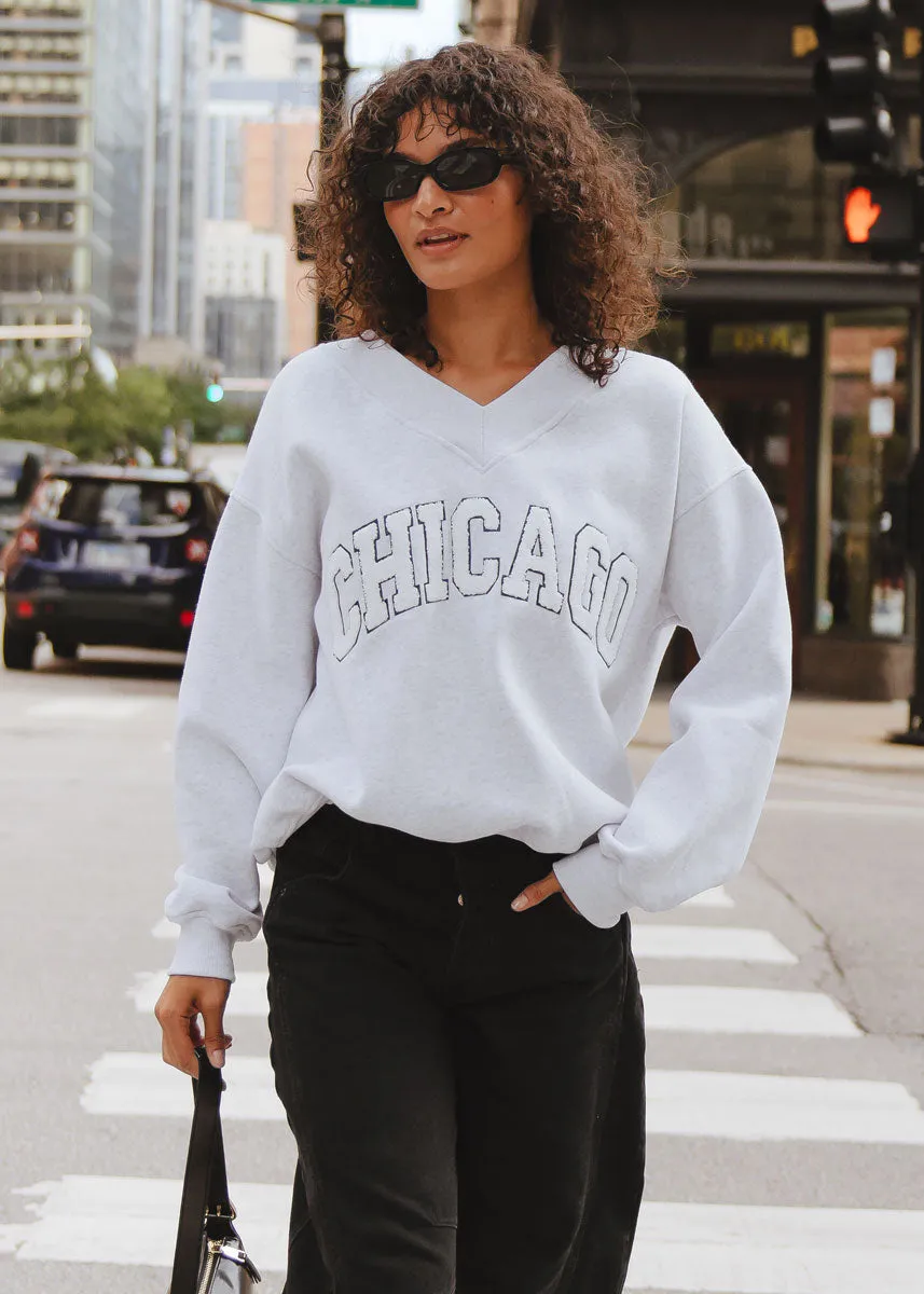 Stretch Fit Chicago Boucle V-Neck Sweatshirt - Heather Grey