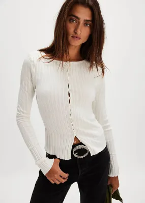 Tilly Long Sleeve Cardi - Ivory Winter Layering Look