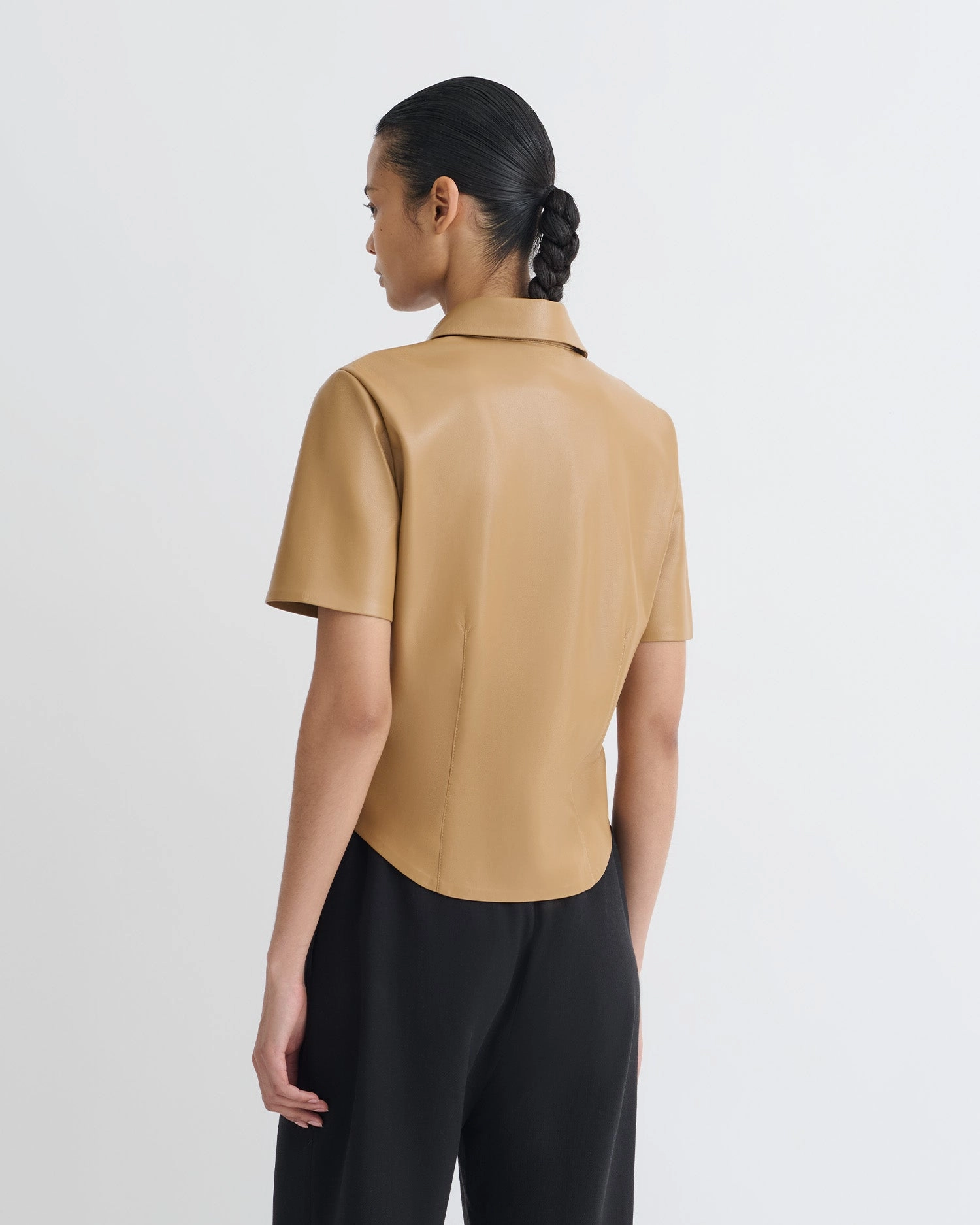 Clare - Okobor?Alt-Leather Shirt - Oak Mountain Retreat Sleek Fit