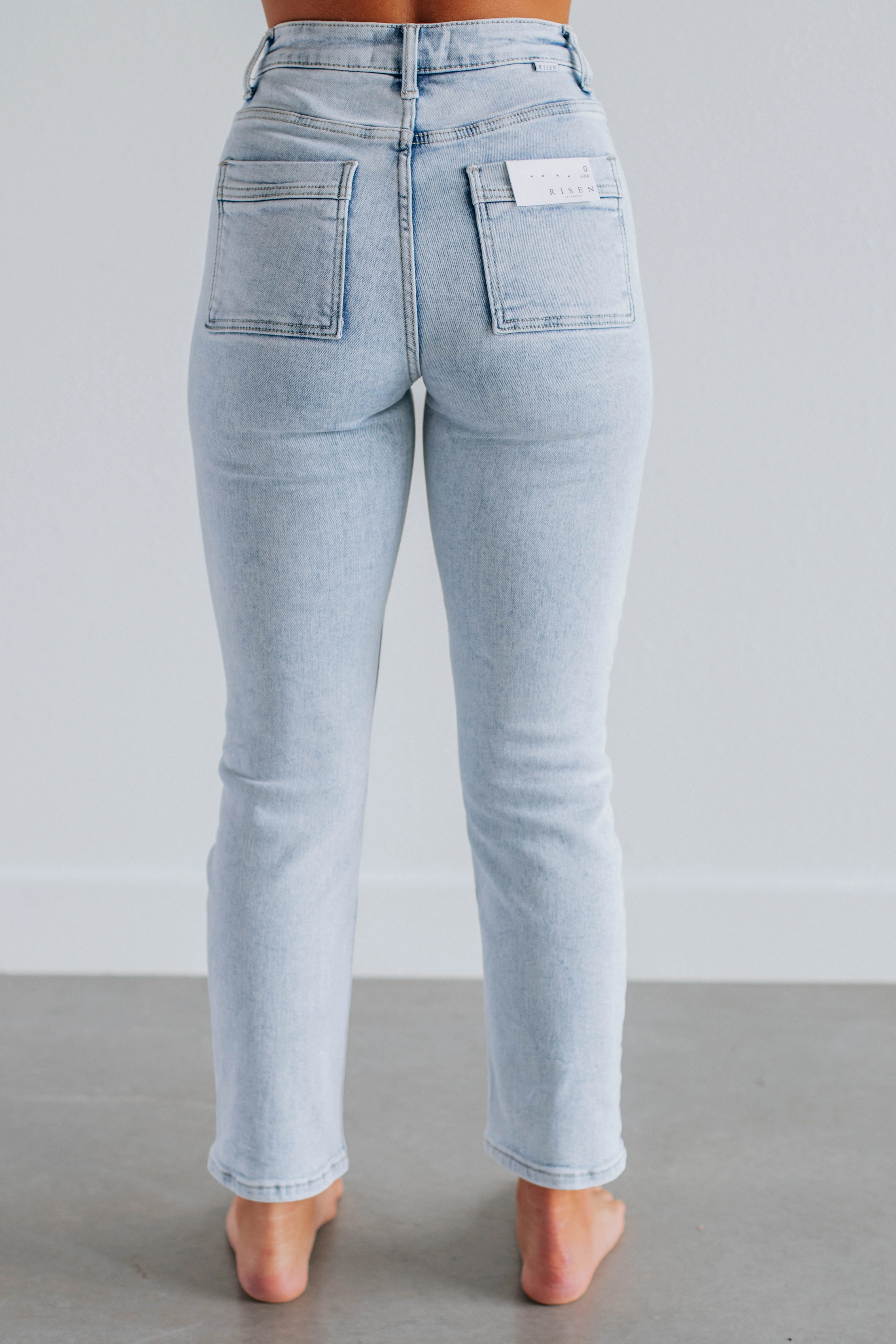 Axel Risen Jeans - Light Wash Classic Cut Anti Odor Fabric Treatment