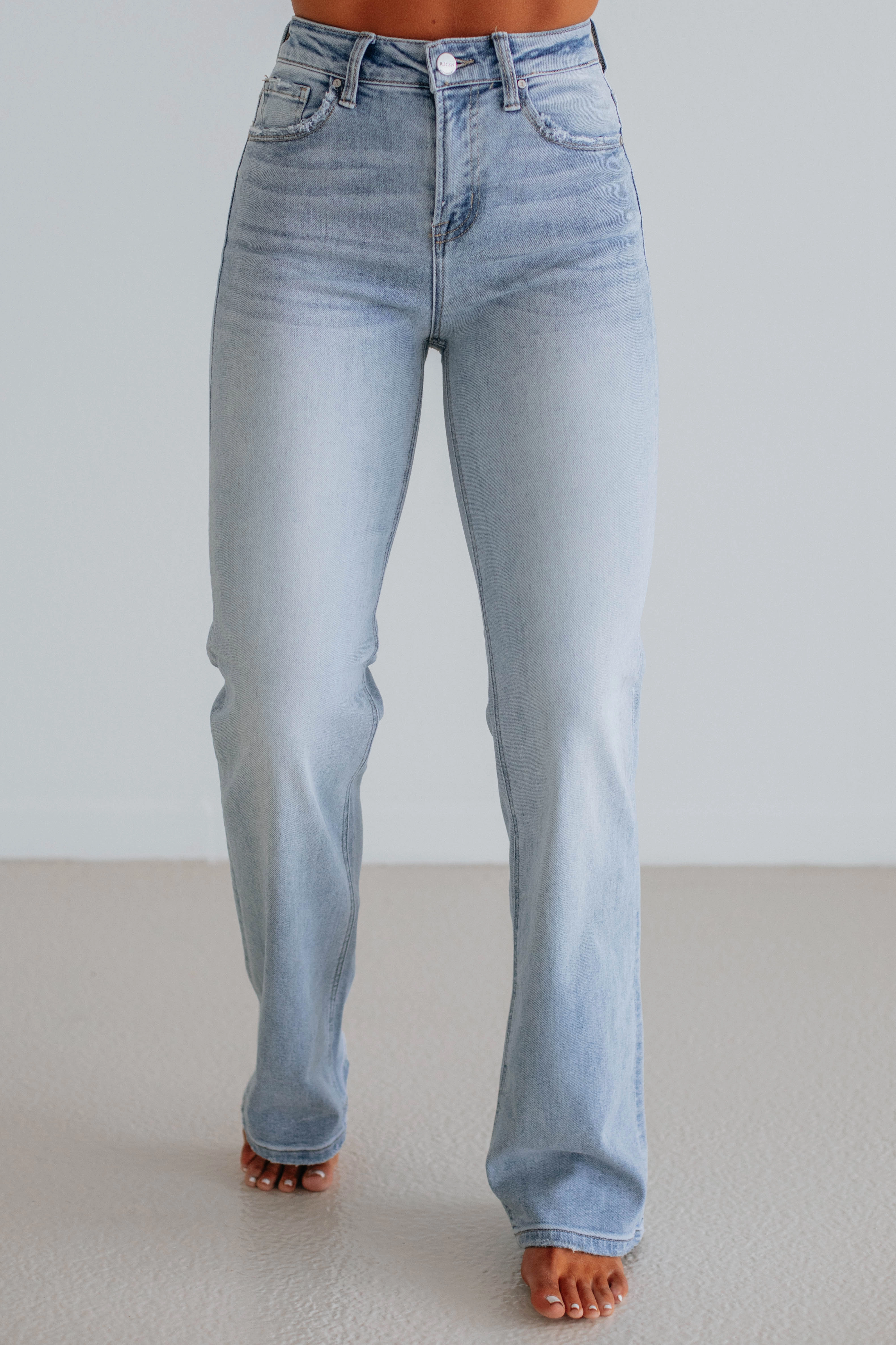 Maranie Risen Jeans - Light Wash Cool Texture Eco Friendly Chill Outfit Road Trip