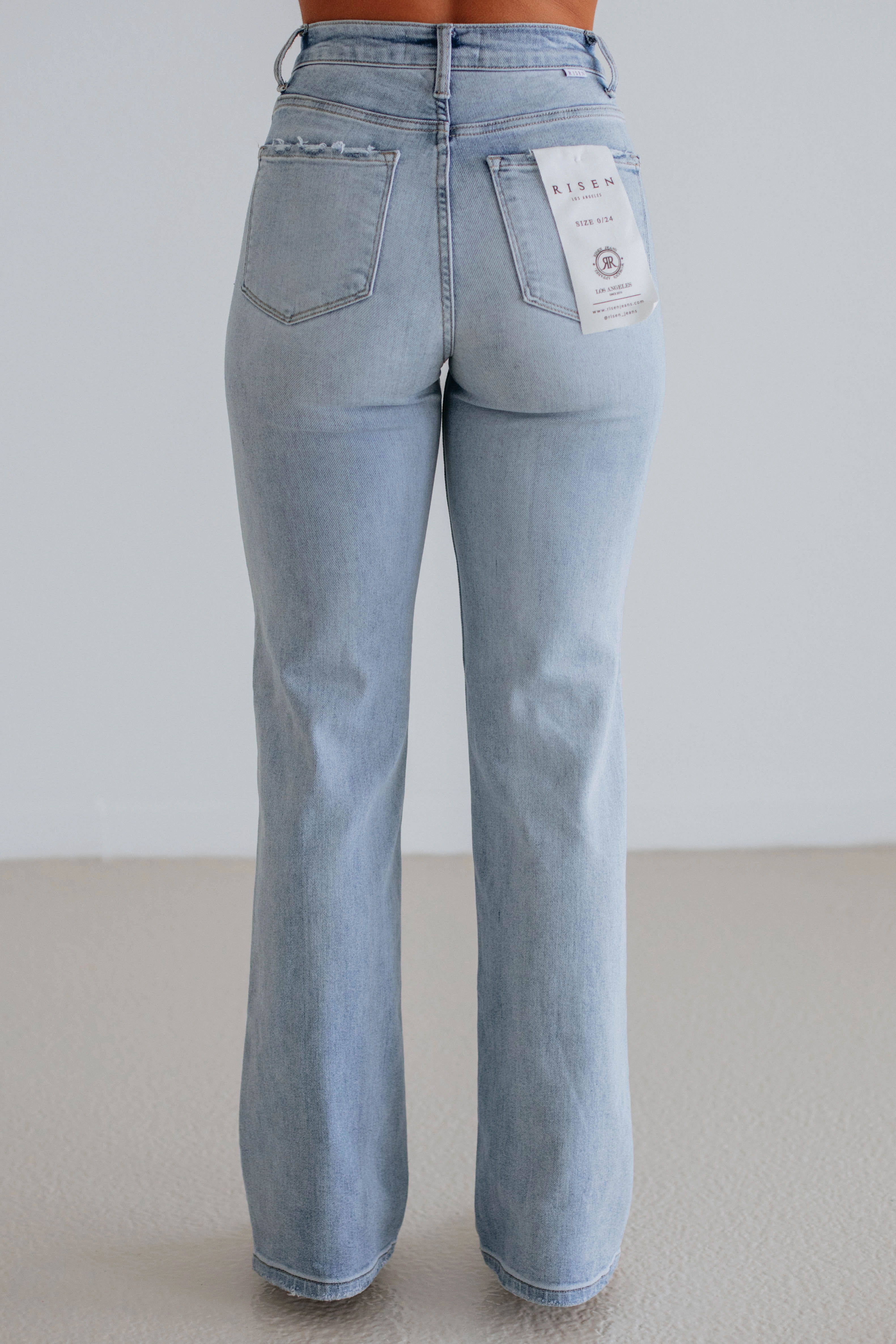 Maranie Risen Jeans - Light Wash Weekend Warrior Elegant Luxury Textured Athlete Fit