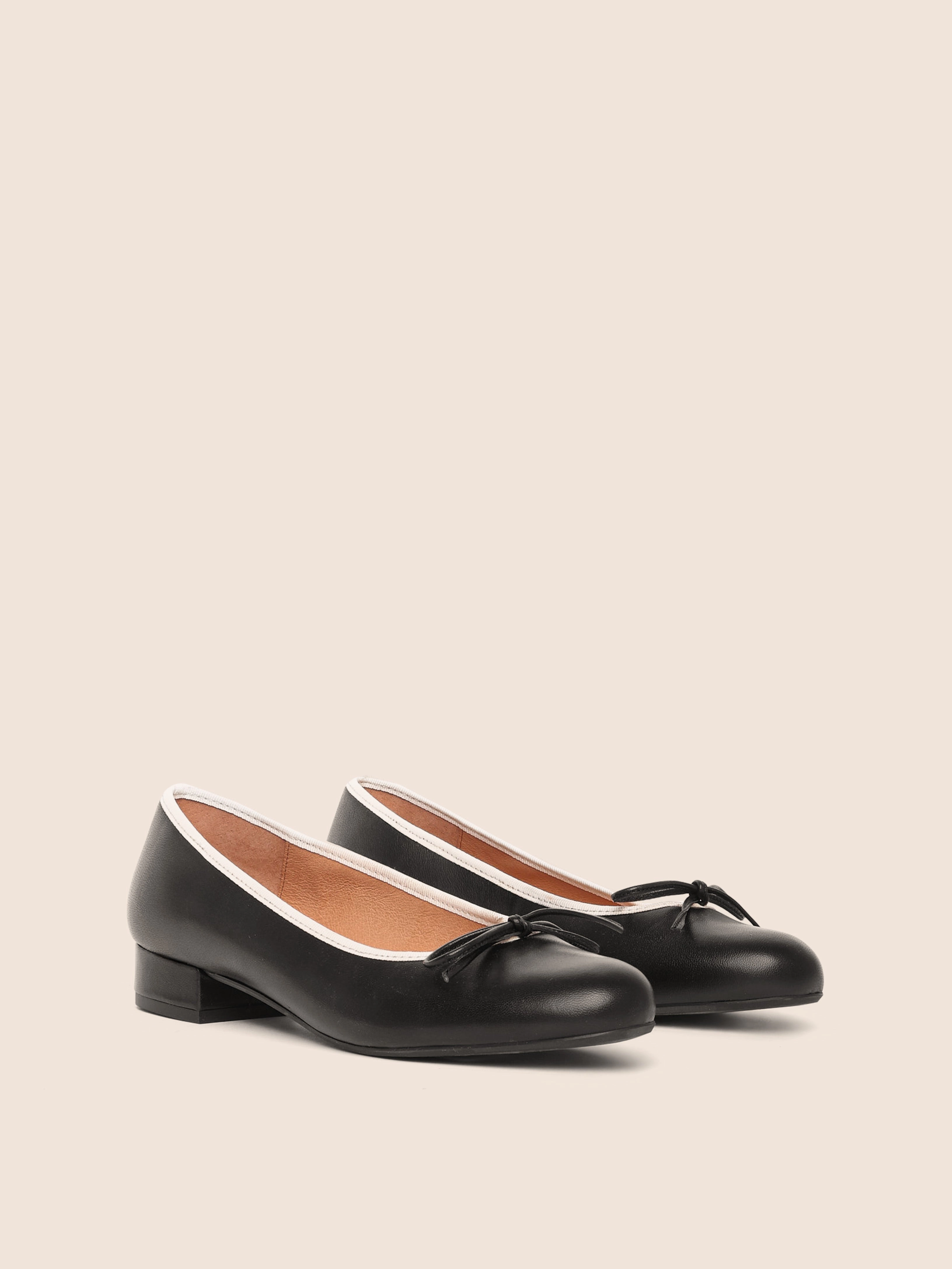 Covelo Black Ballerina Relaxed Shoes Cliff Step