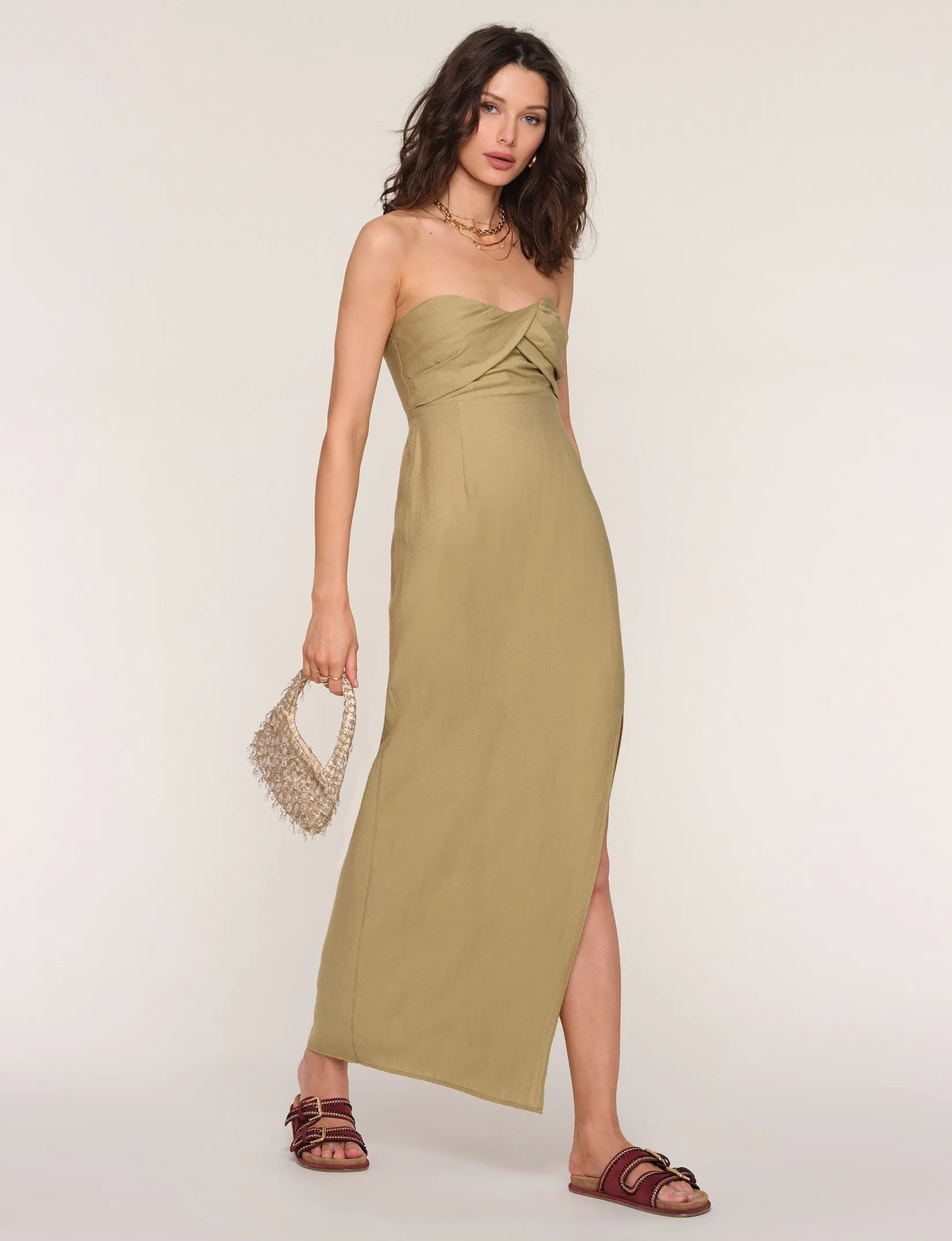 Dovi Dress Elegant Motion Soft Texture