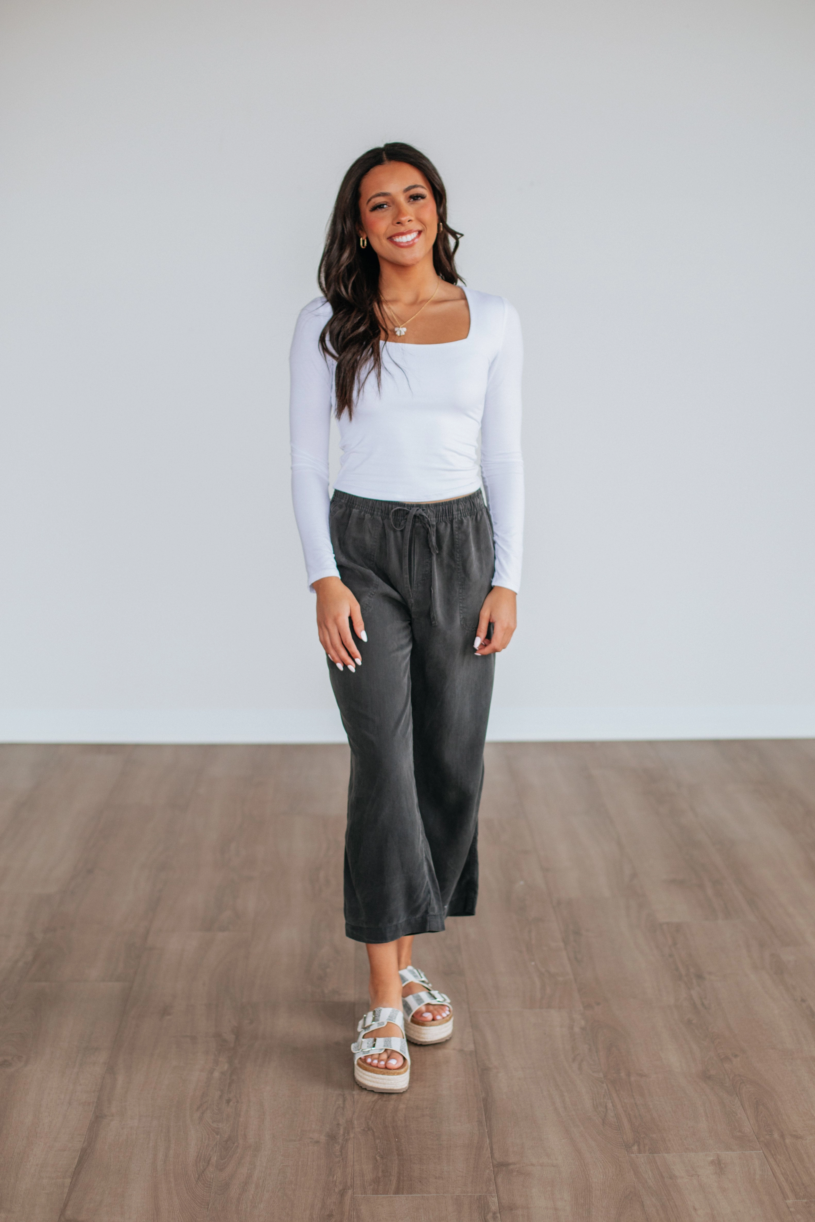 Duncan Casual Pants - Charcoal Adjustable Closure Air Circulation