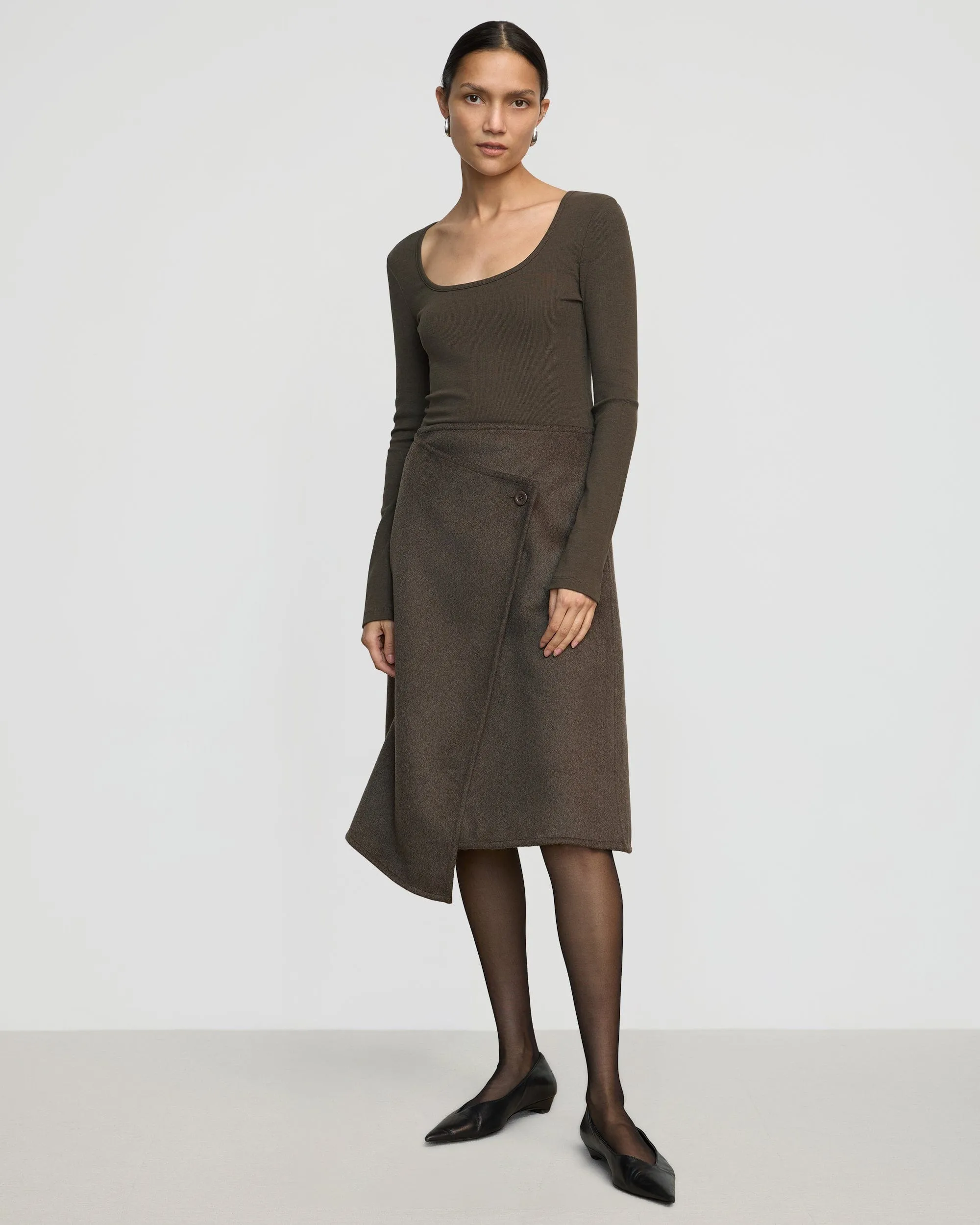 TemperatureControl Fabric Rosa Ribbed Scoop-Neck Tee