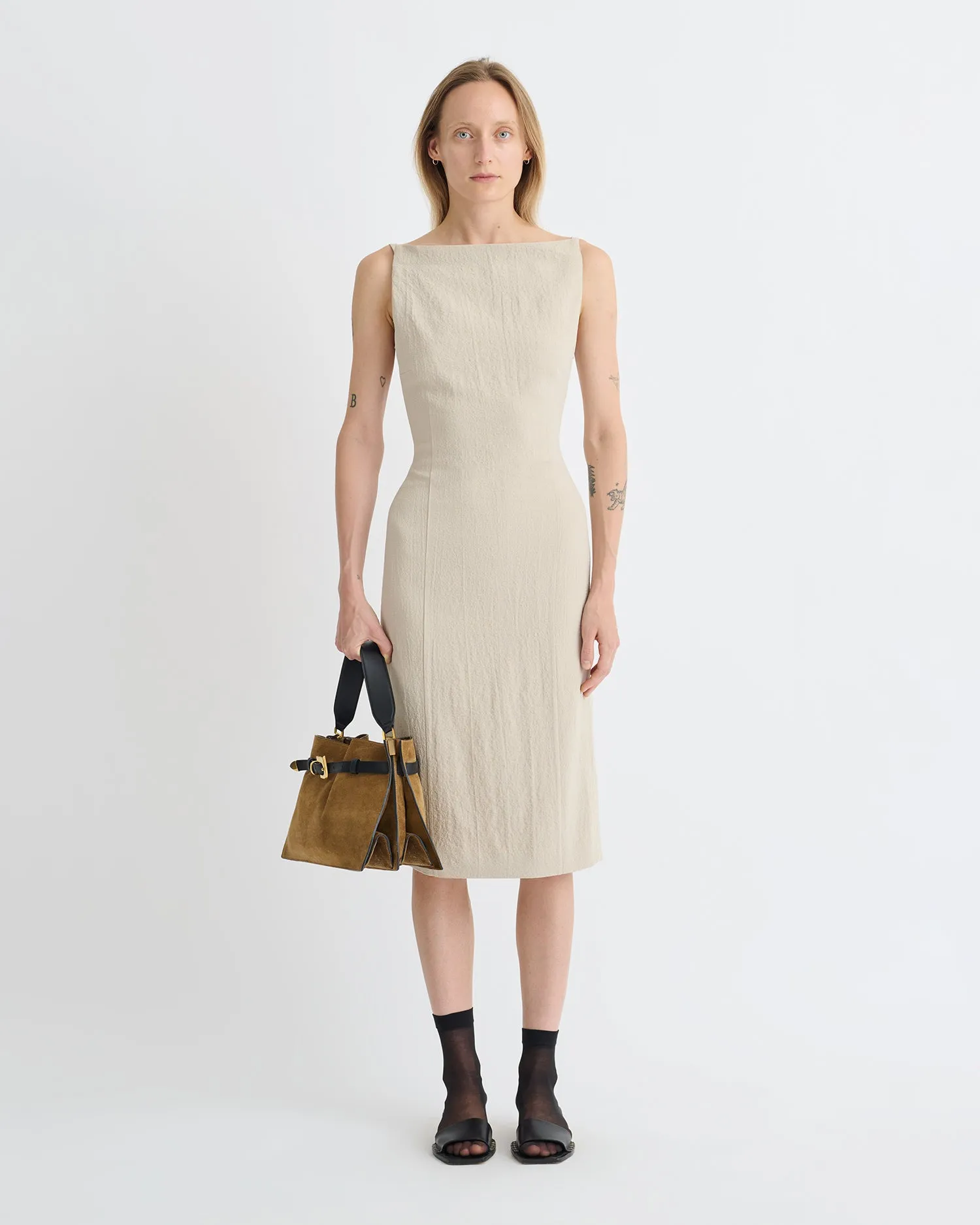 Perfect Wearable Vittoria - Seersucker Suiting Dress - Sand