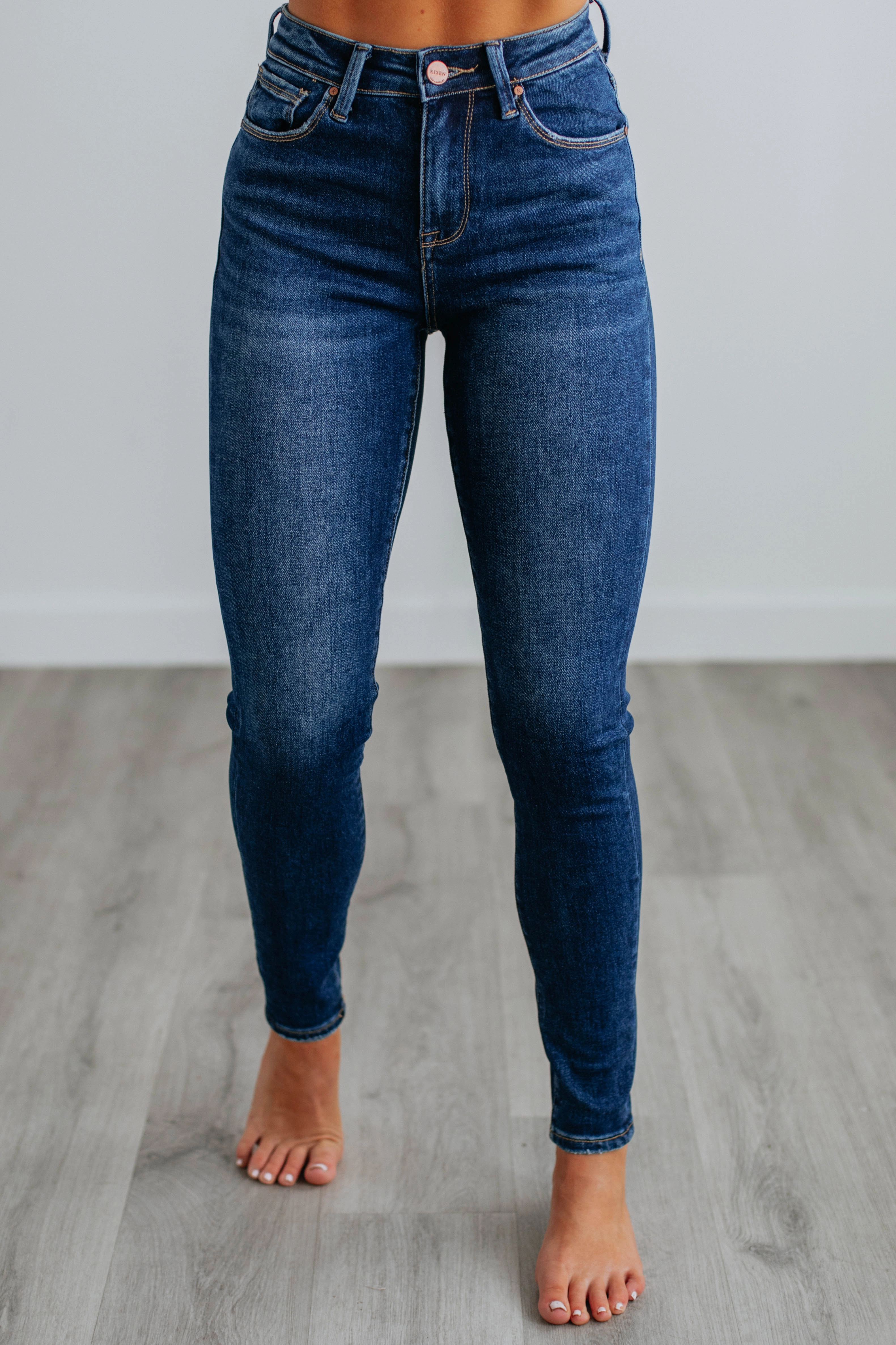 Edita Risen Jeans - Dark Wash Contemporary Vibe