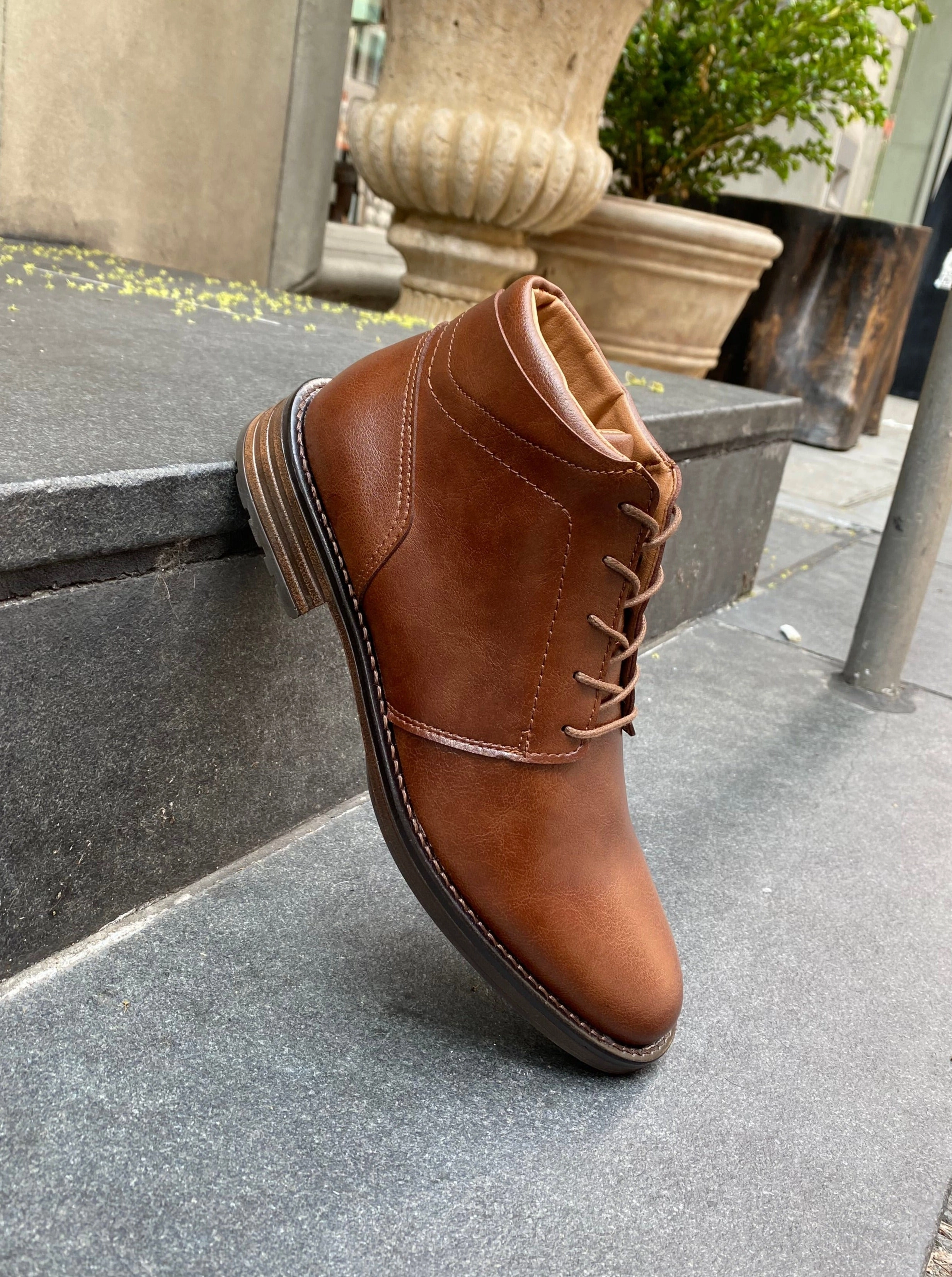 Strong Mood Fernando Boot in Tan from Novacas
