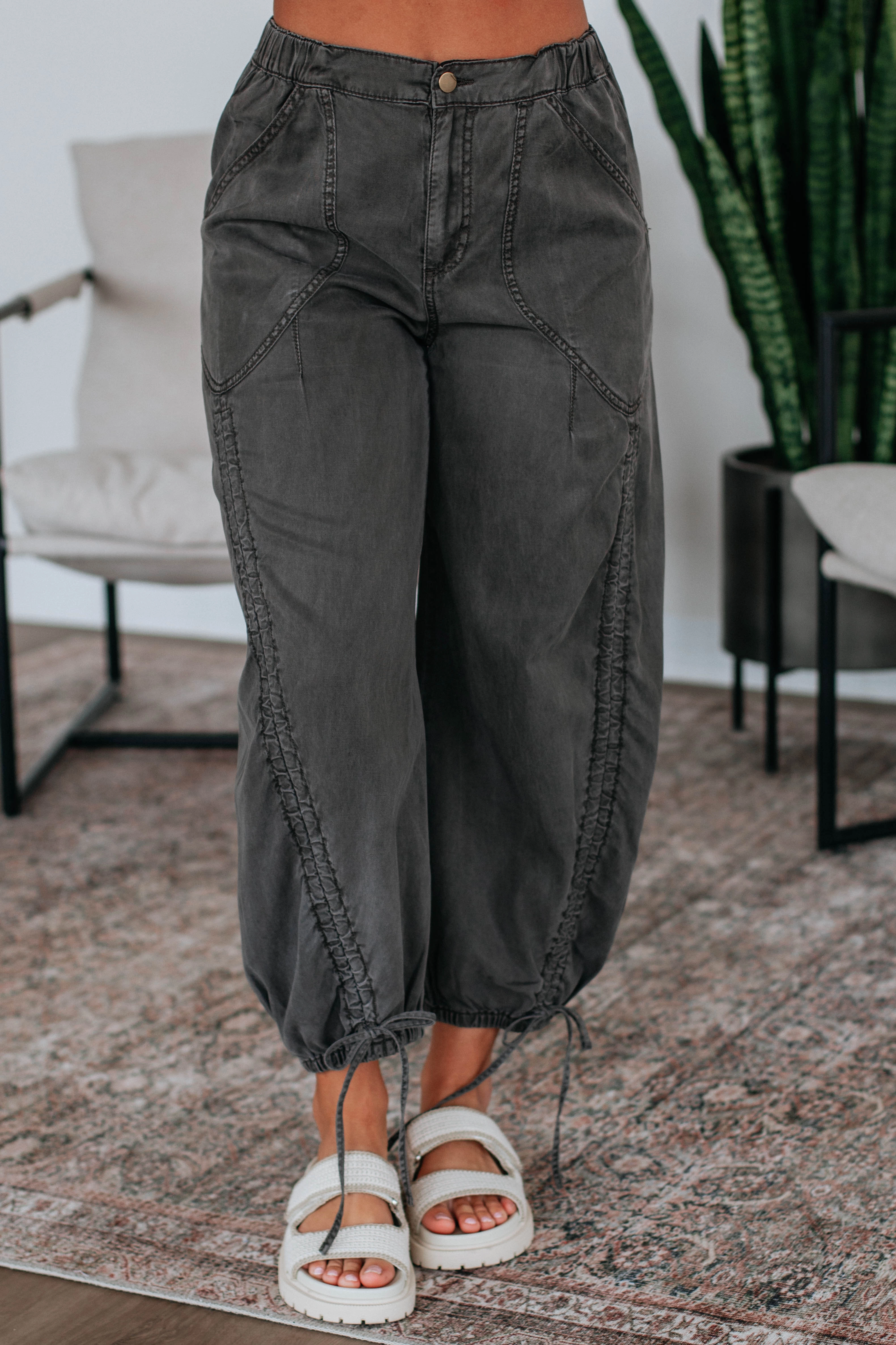 Flexible Seam Chrissi Pants - Charcoal