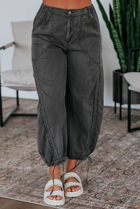 Flexible Seam Chrissi Pants - Charcoal