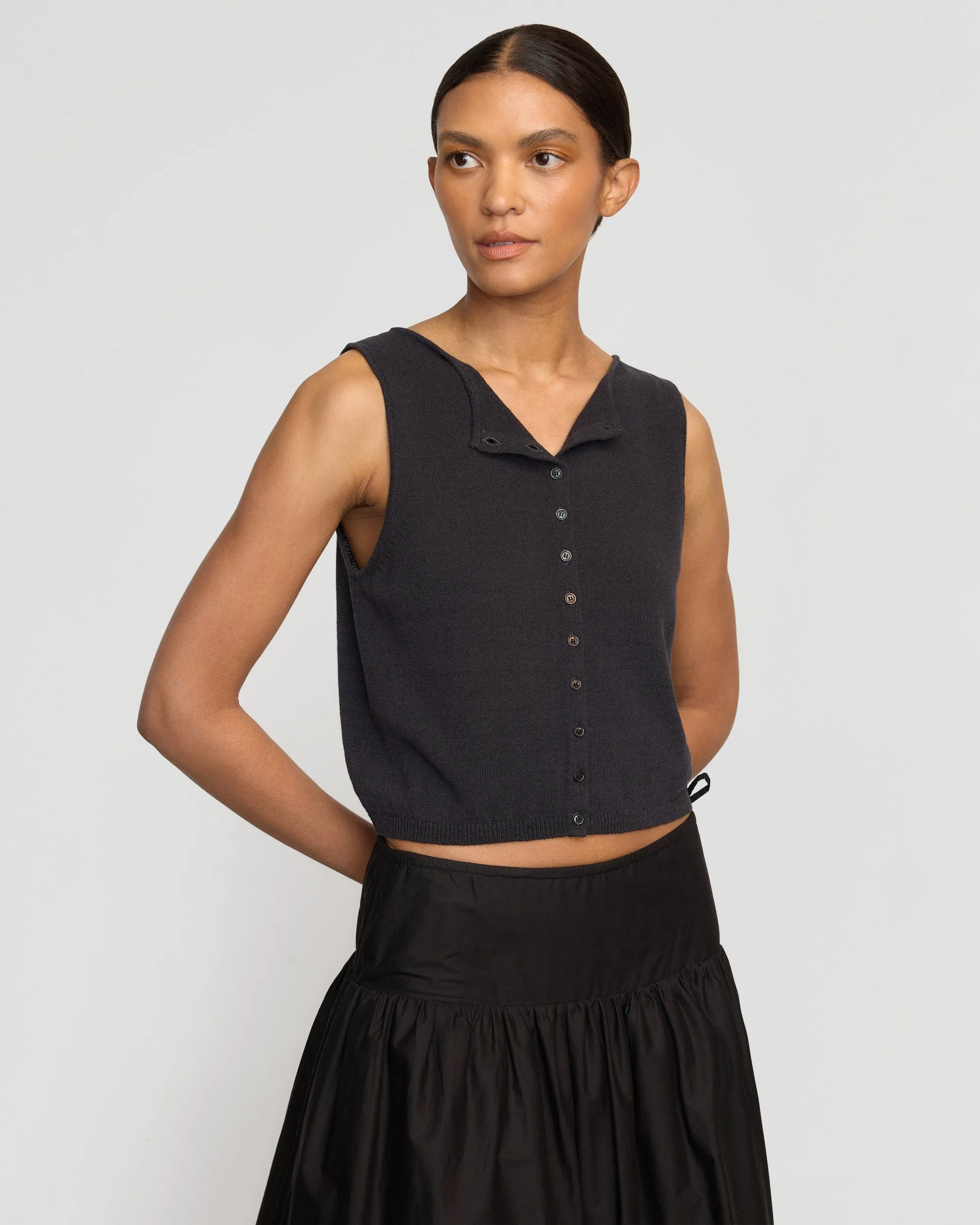 Elith Cotton-Linen Button Knit Vest Modern Knit Abrasion Resistant Edging