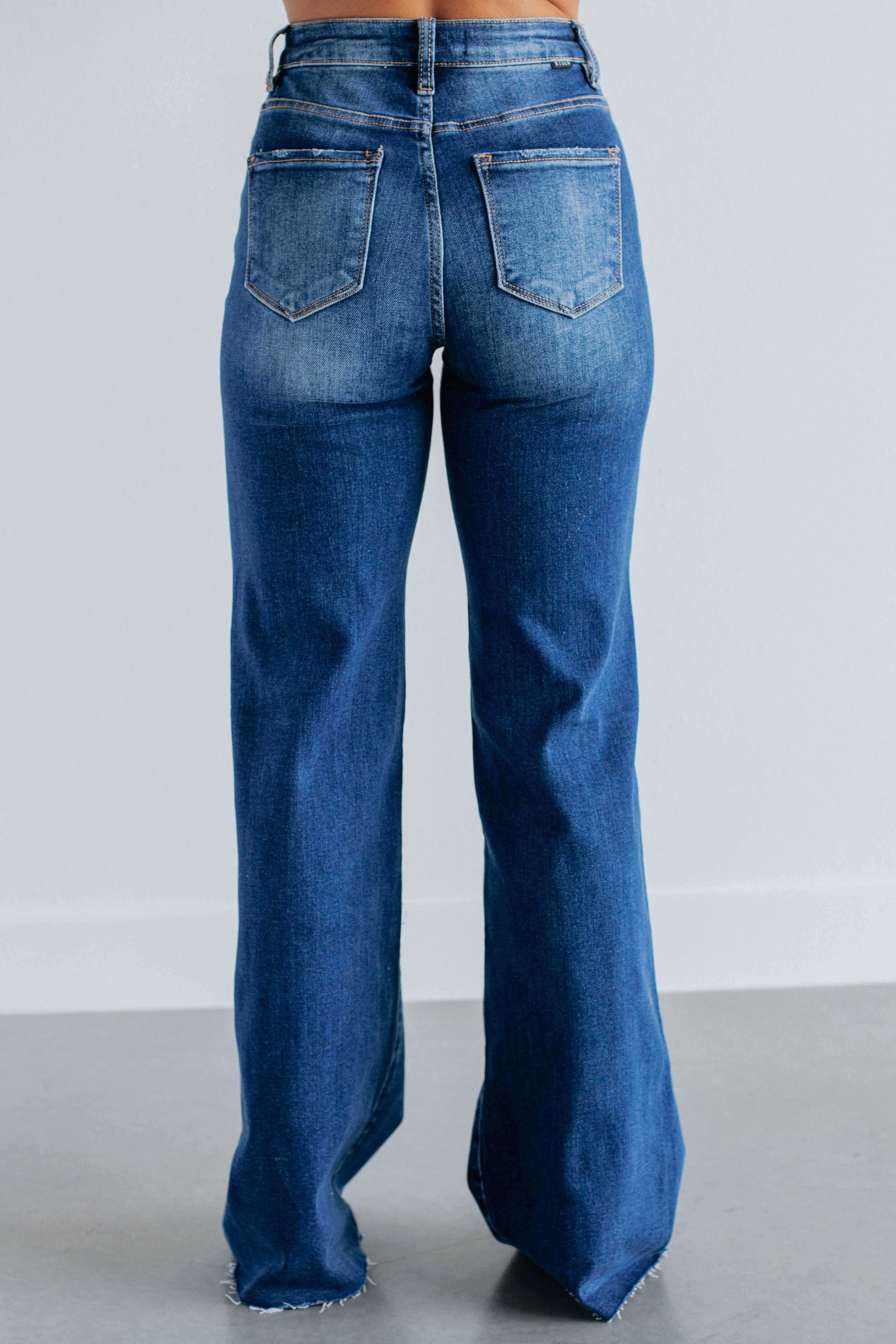 Georgia Risen Jeans - Dark Wash Motion Ease