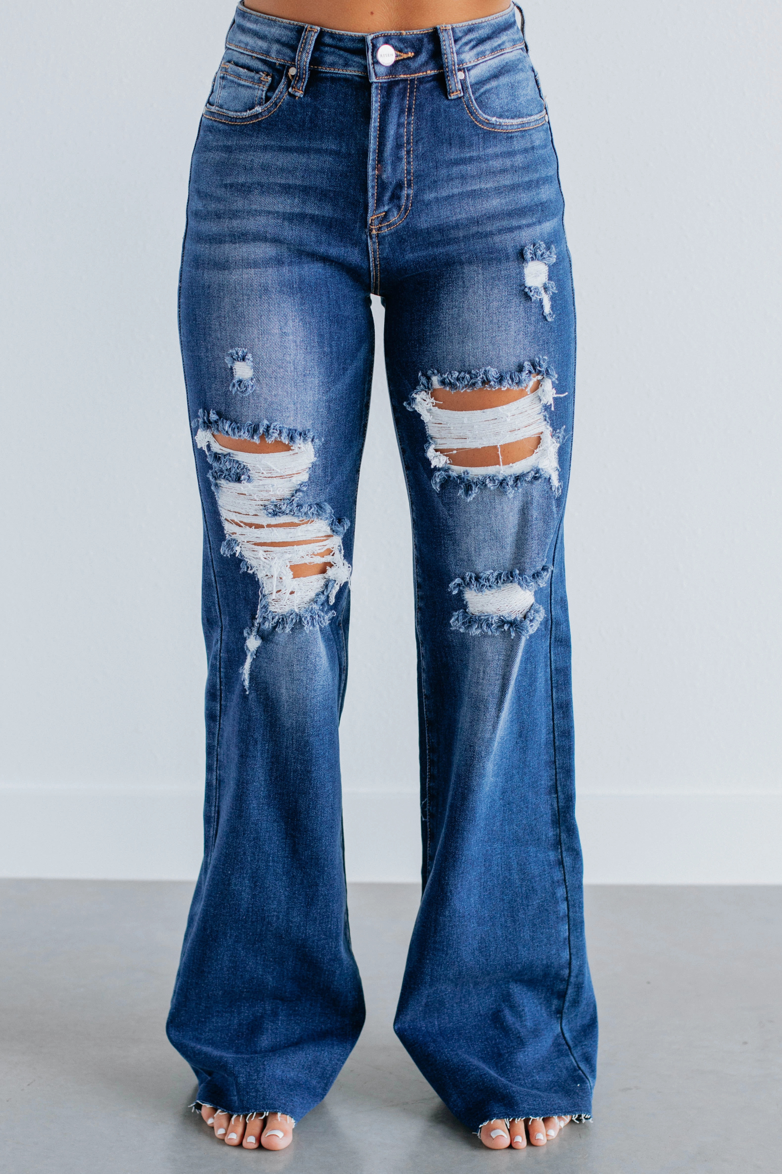 Georgia Risen Jeans - Dark Wash Earthy Rainy Day City Walk City Walk Comfy Weekend Getaway