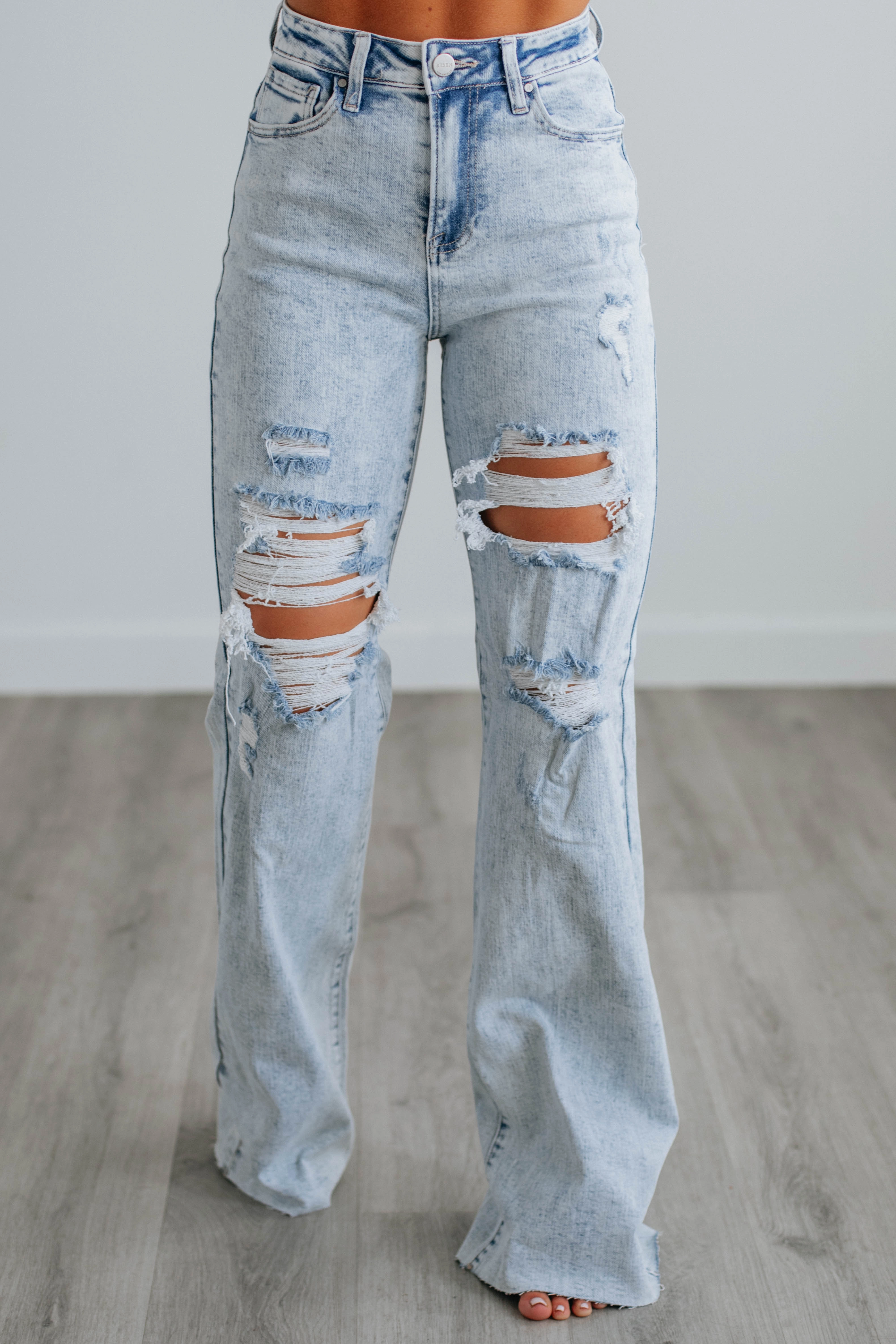 Georgia Risen Jeans - Light Wash Anti Static Treatment Fashion Fit Design