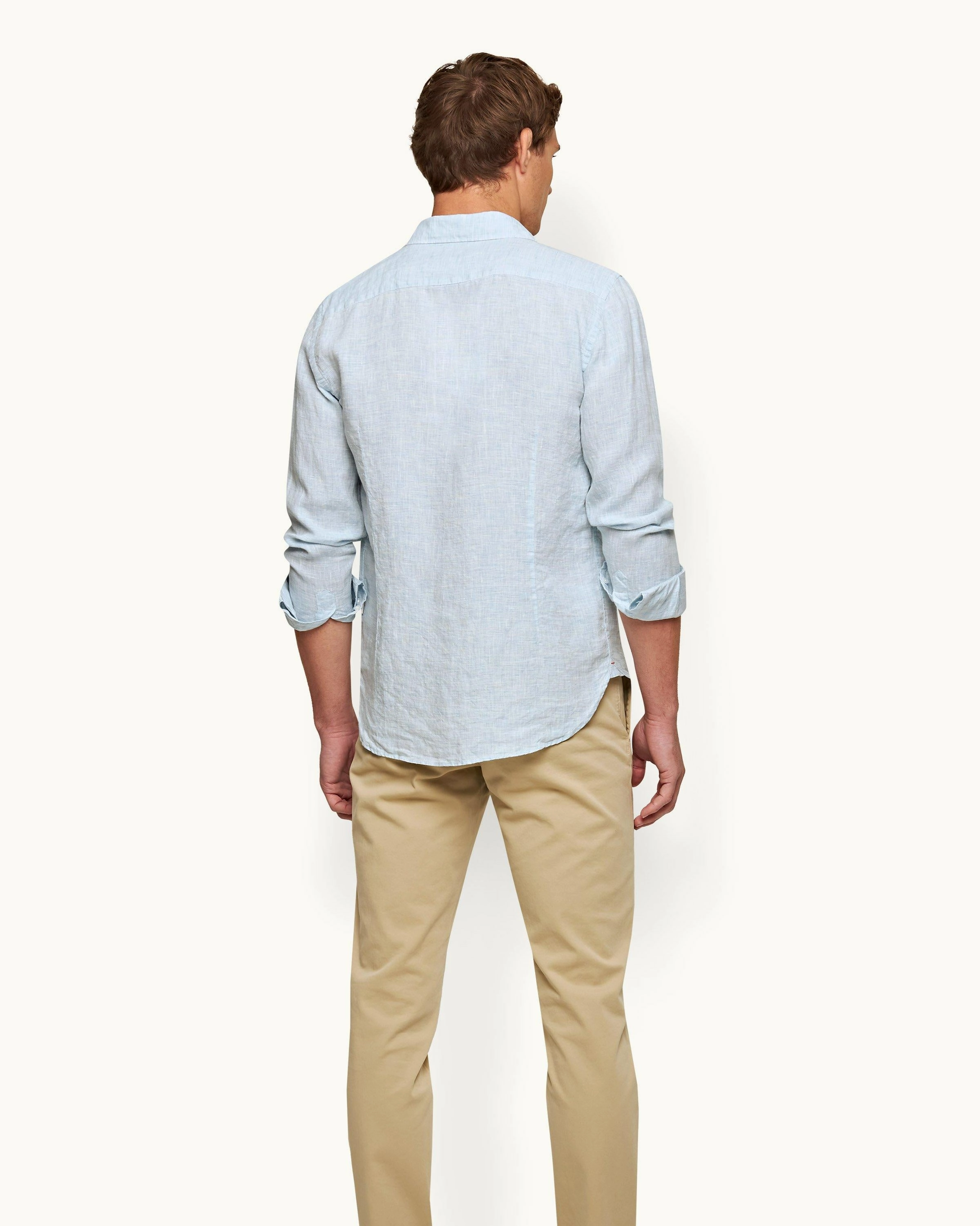 Holiday Travel Giles Linen