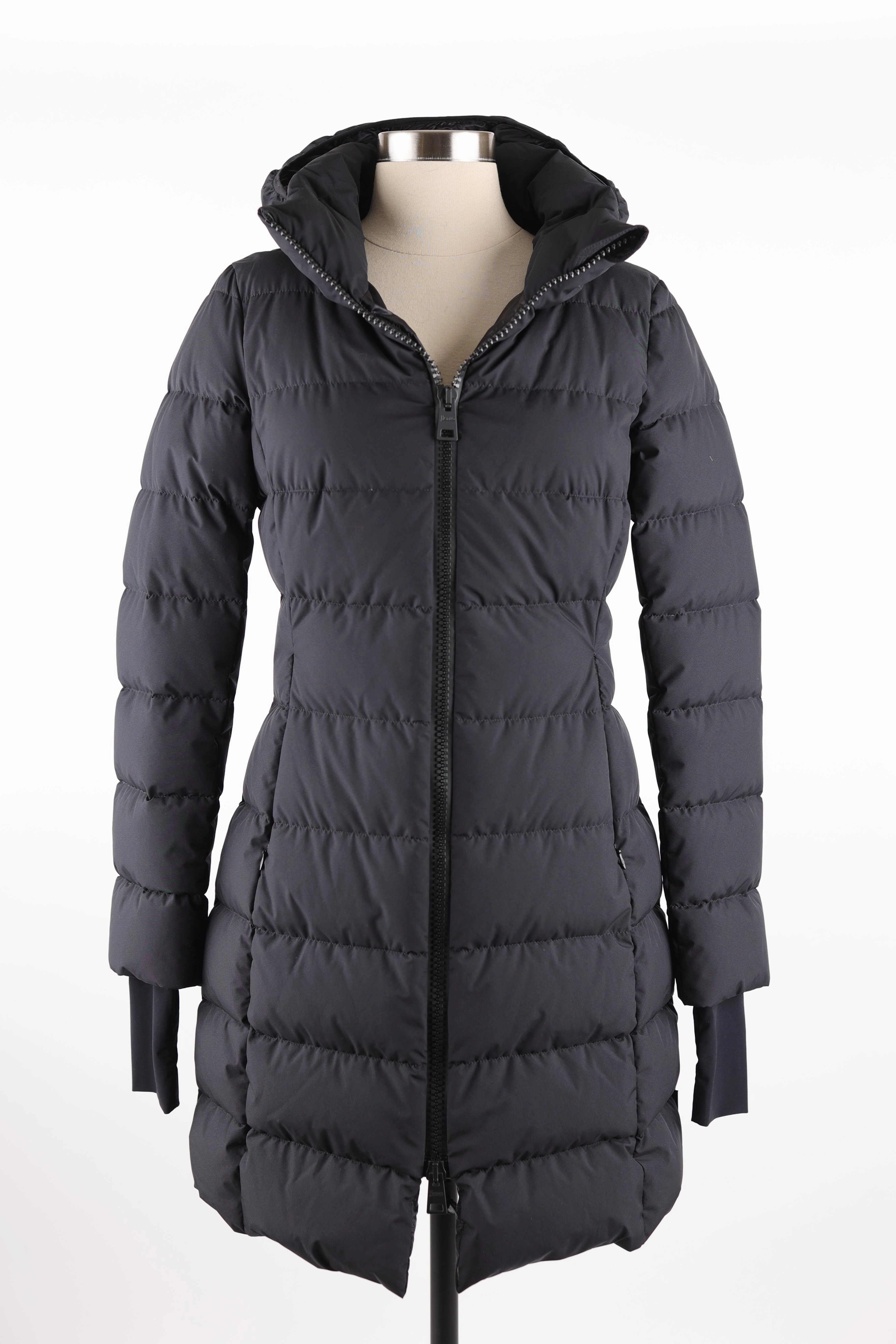 Gore-Tex Waterproof Down Parka Lightweight insulation