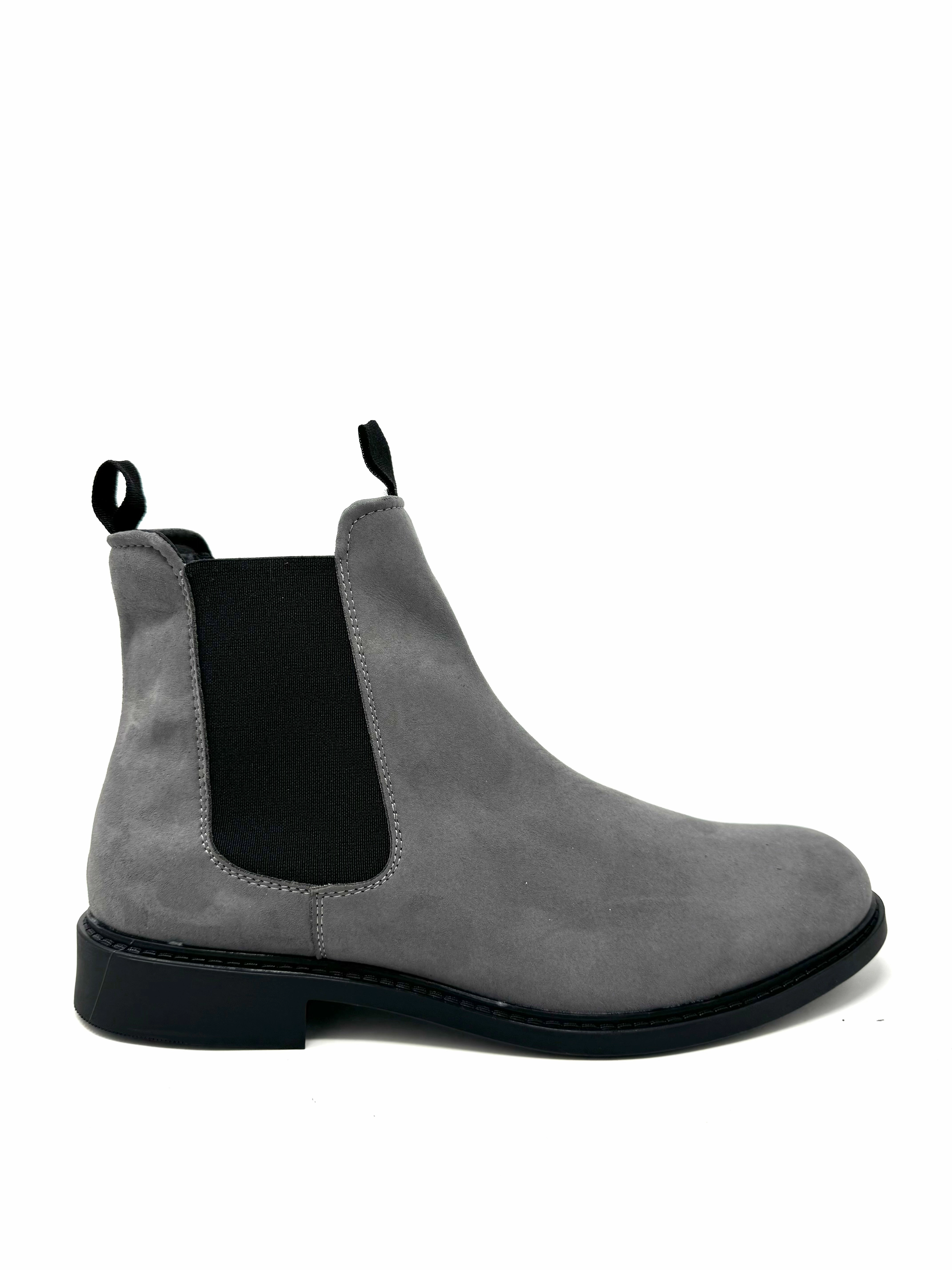 Bruce Chelsea Boot in Grey Suede from Novacas Closed Toe Walking
