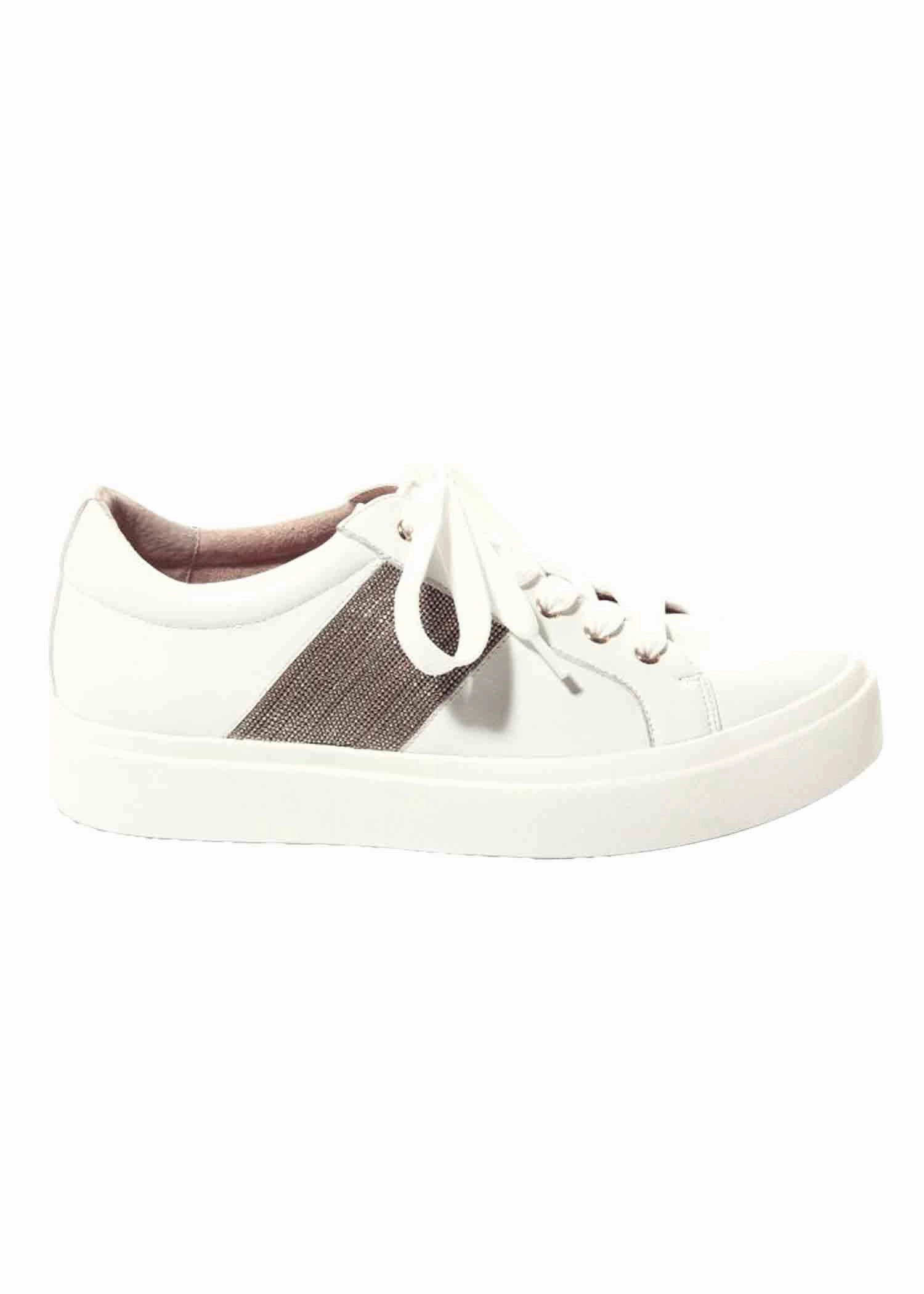 Vaneli Yavin Sneaker No Slip