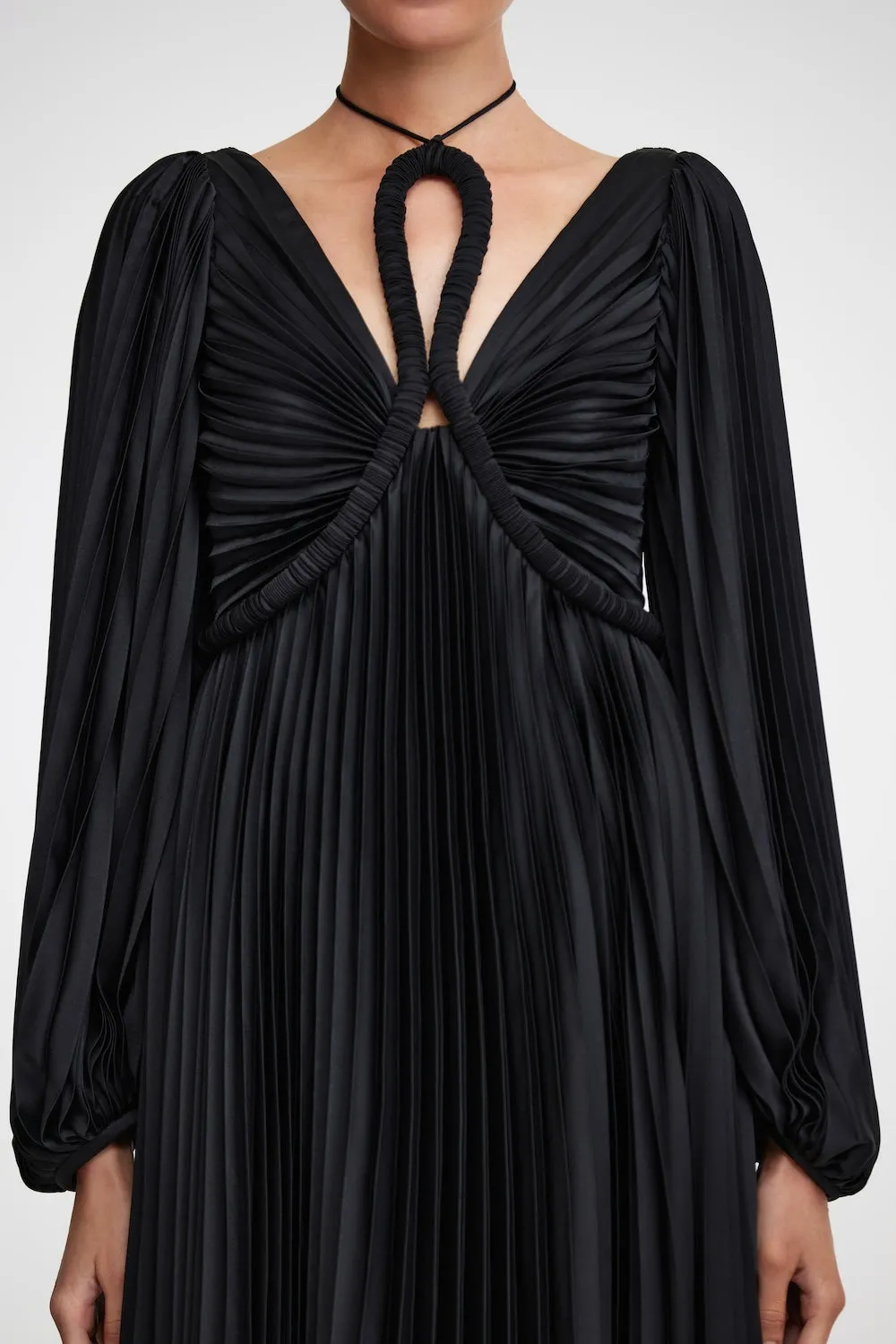 Modern Waist Elegance Glow HILLSMIN MAXI DRESS