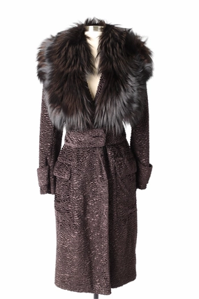 Versatile Layering Options Non Restrictive Tailoring Iconic Fox Fur Belted Coat