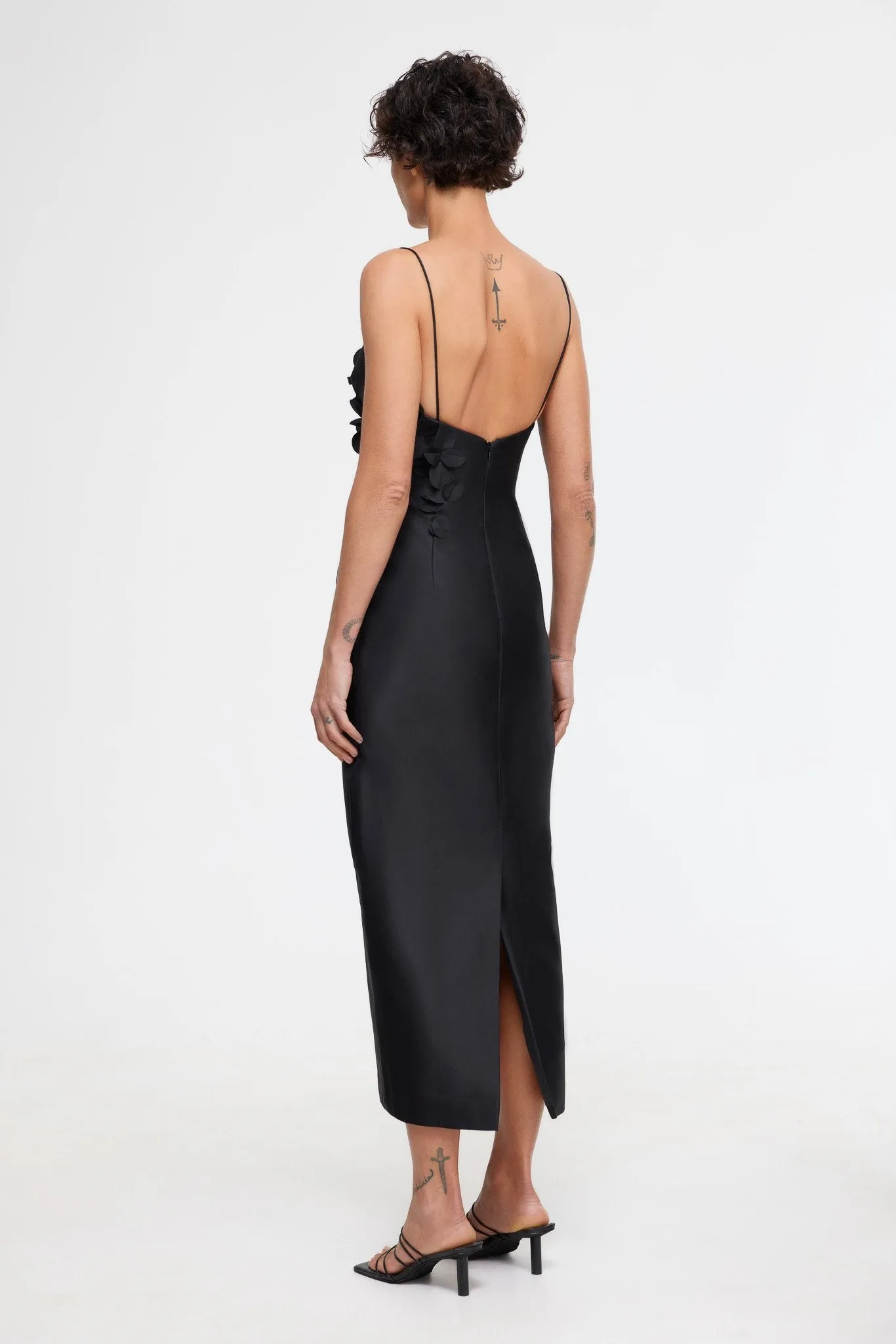 ISLA COLUMN MIDI DRESS Sleek Silhouette