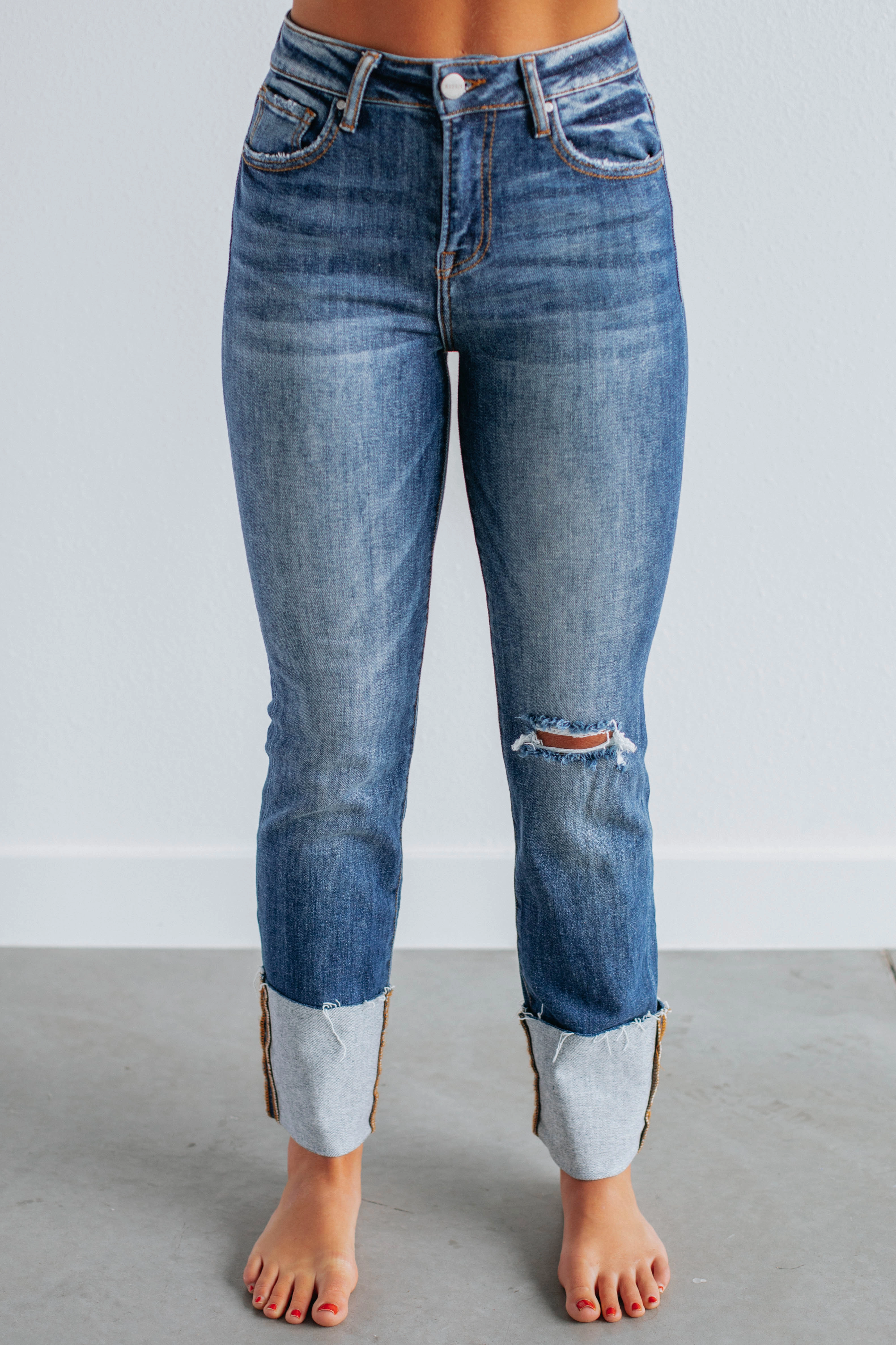 Iconic Outfit Kalen Risen Jeans - Dark Wash
