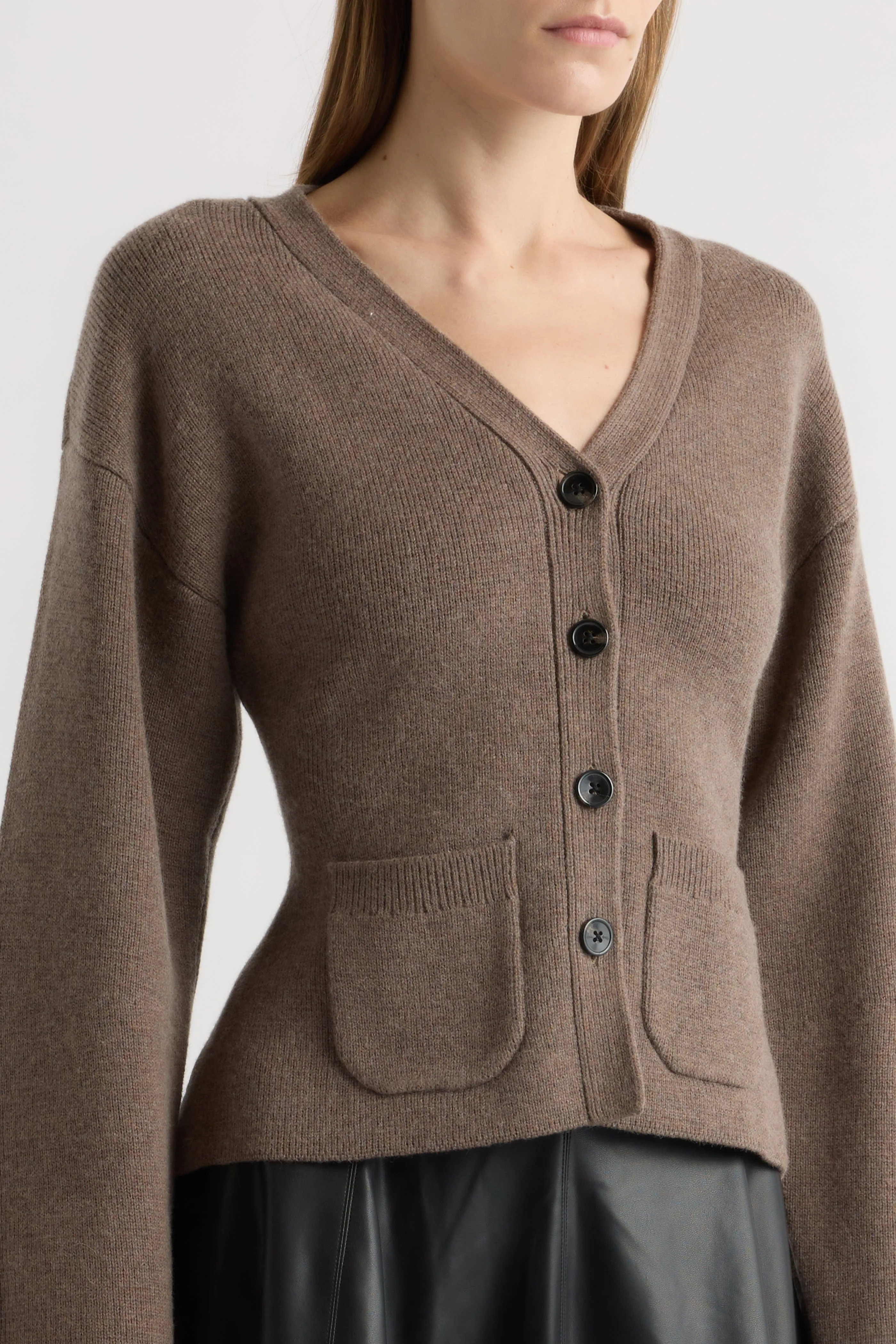 Elinor Organic Cotton-Wool V-Neck Cardigan Performance Layer Wear