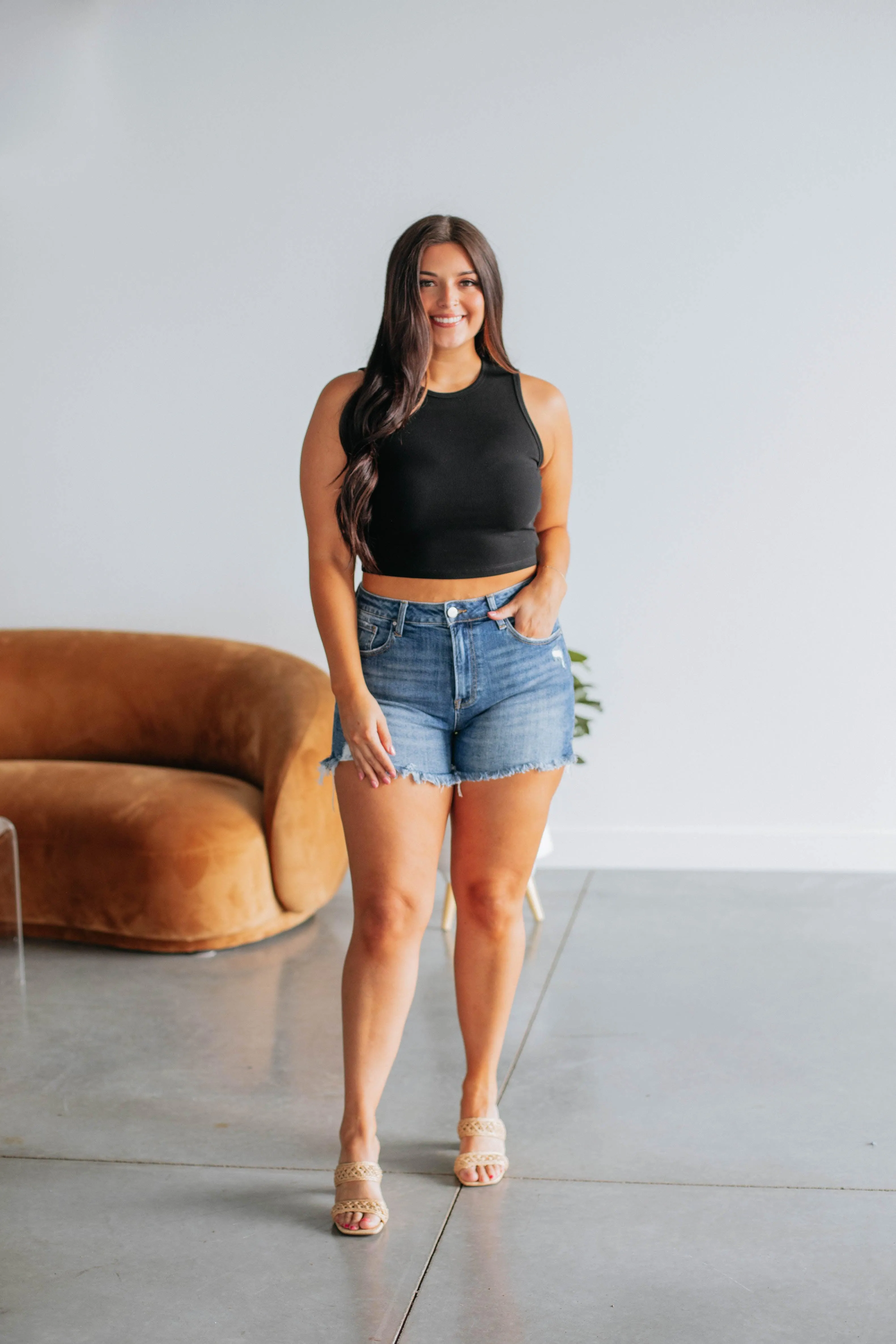 Street Comfort rear line Willa Ribbed Tank - Black