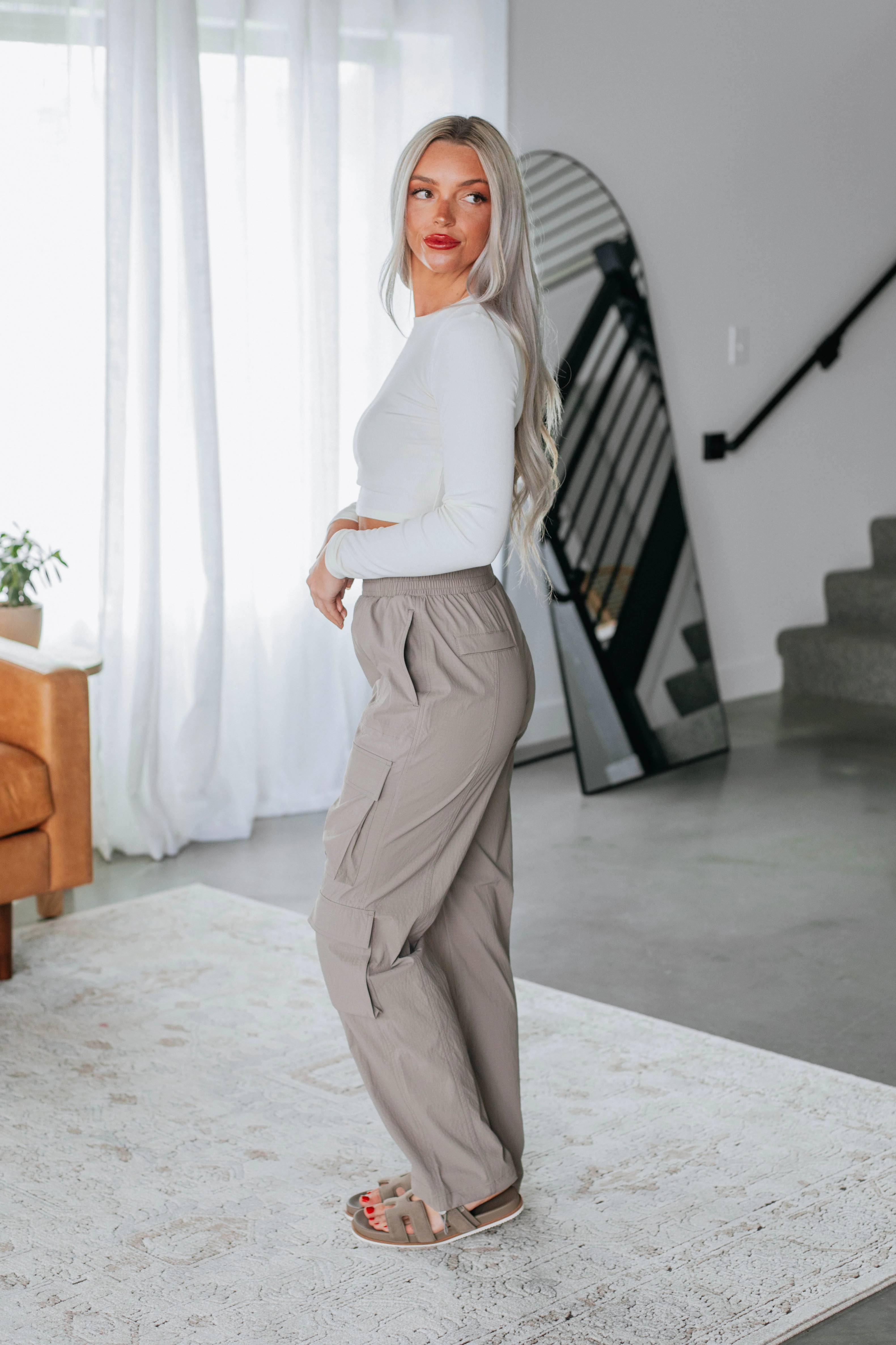 Quick Movement Wear Simple Utility Waylon Cargo Pants - Mocha