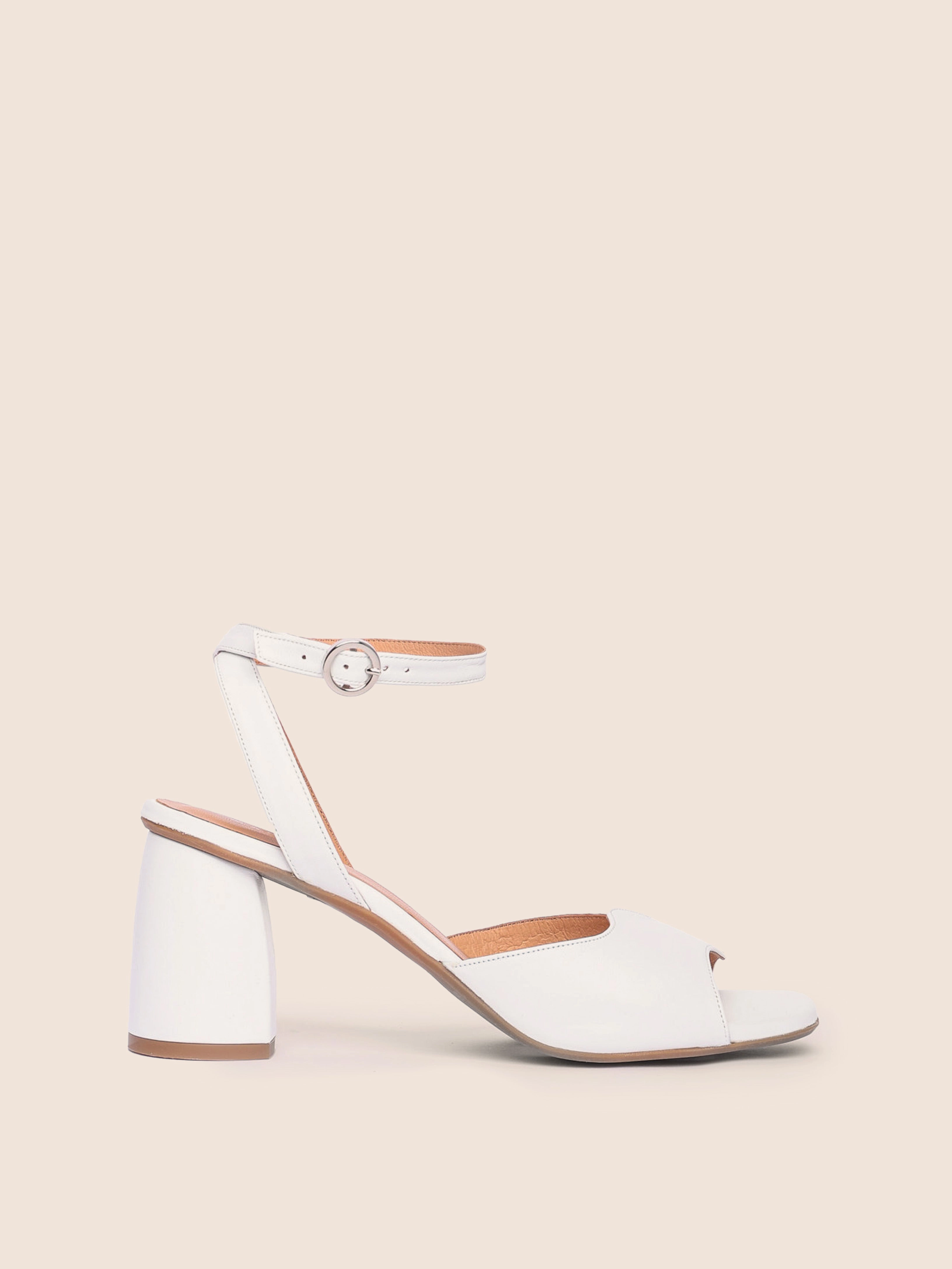 Stunning Style Trendy Pumps Malaga White Heel