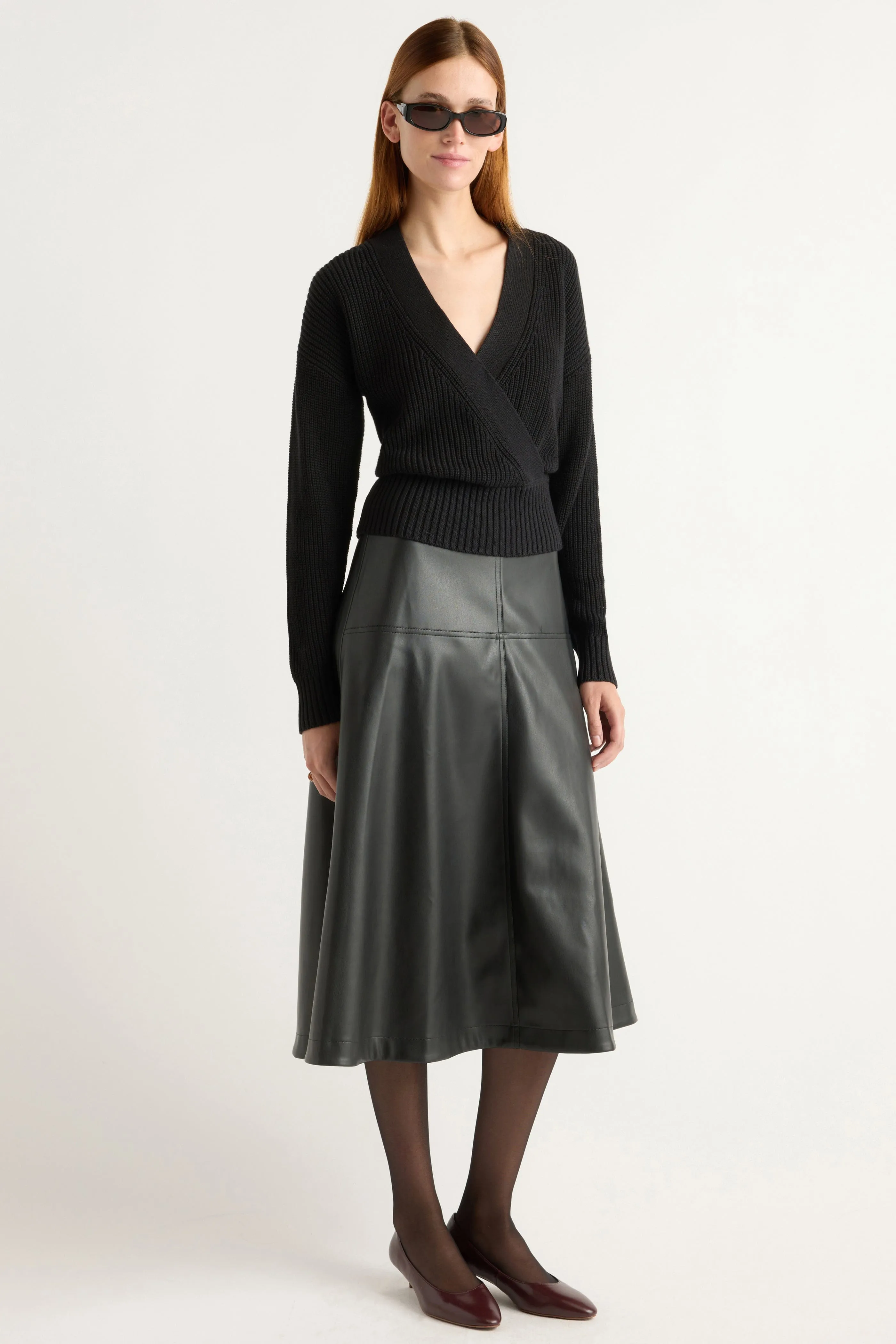 Casual Comfort Fit Light Weight Maren Cropped V-Neck Sweater