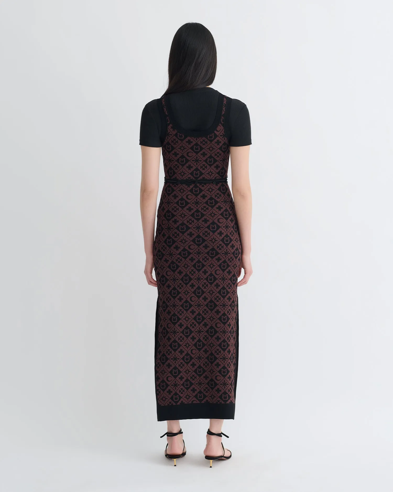 Maves - Knitted Midi Dress - Symbol Tile Mahogany Chill Edge