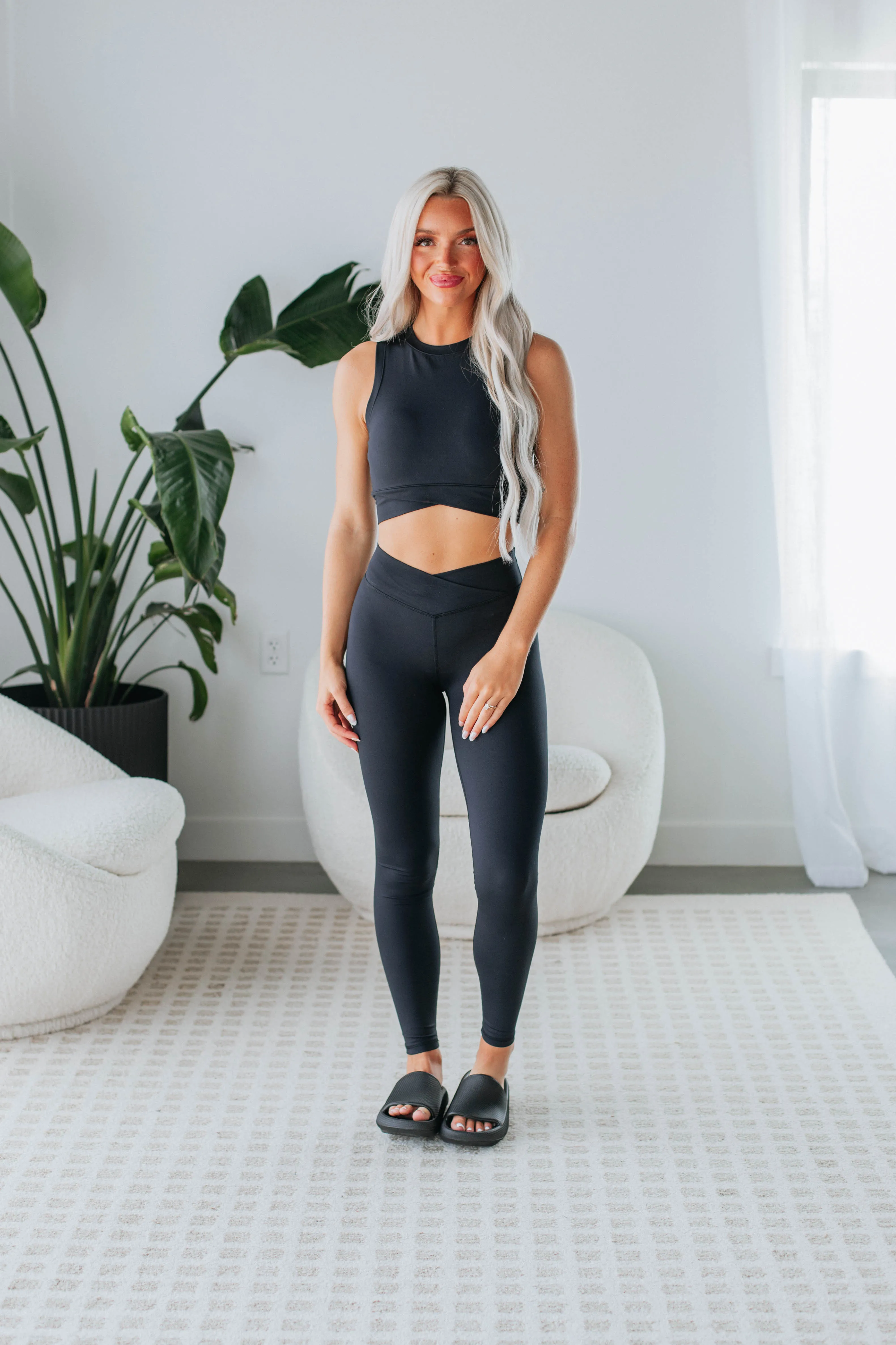 QuickDry Textile Outdoor Fresh Mallory Crossover Tank - Black