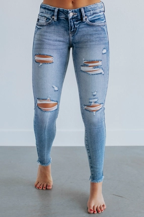 Murrie KanCan Jeans - Medium Wash Subtle Detail Chic Appearance