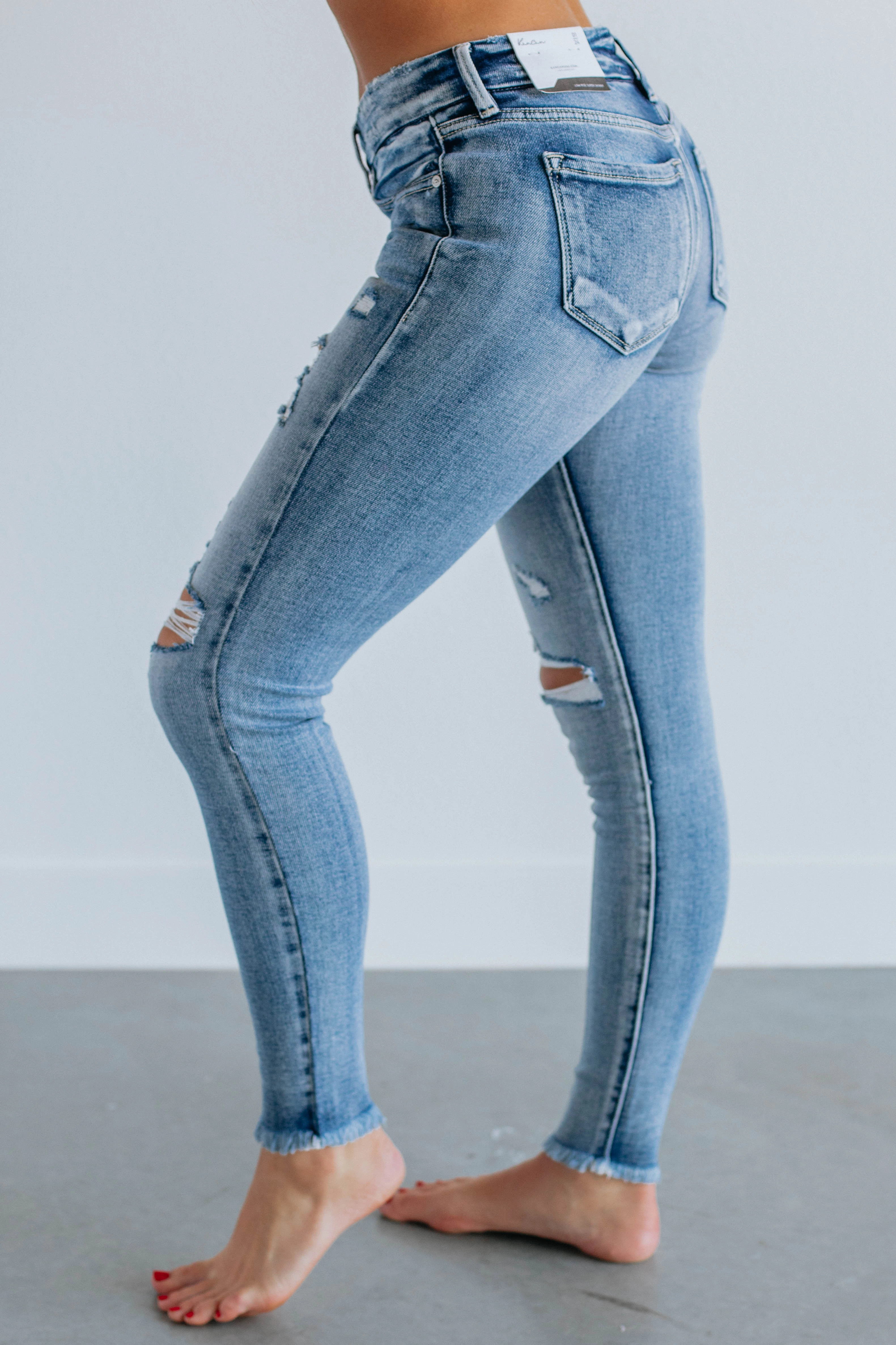 Relaxed Feel Perfect Basic Murrie KanCan Jeans - Medium Wash