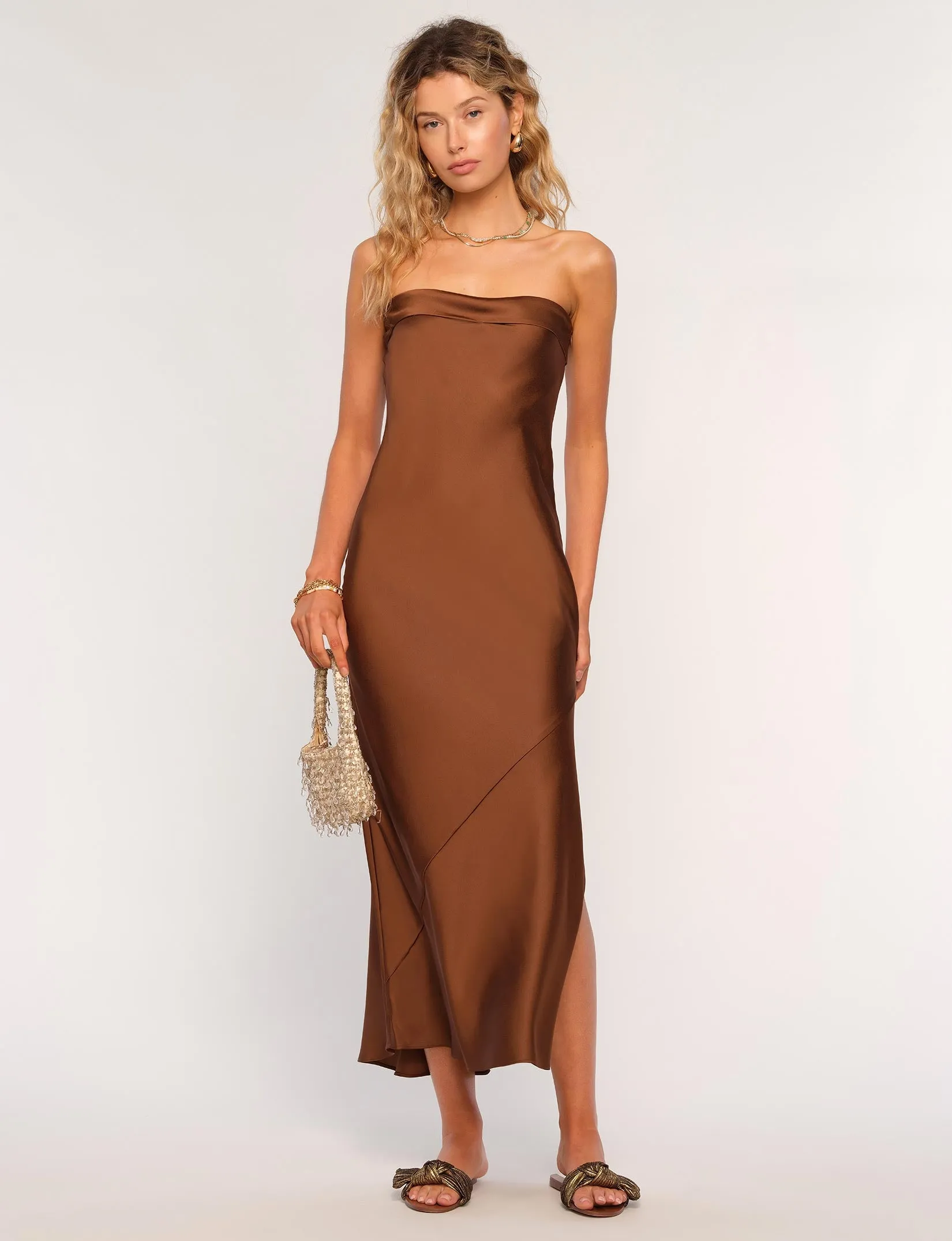 Soft-touch Balanced Tone Ciel Dress