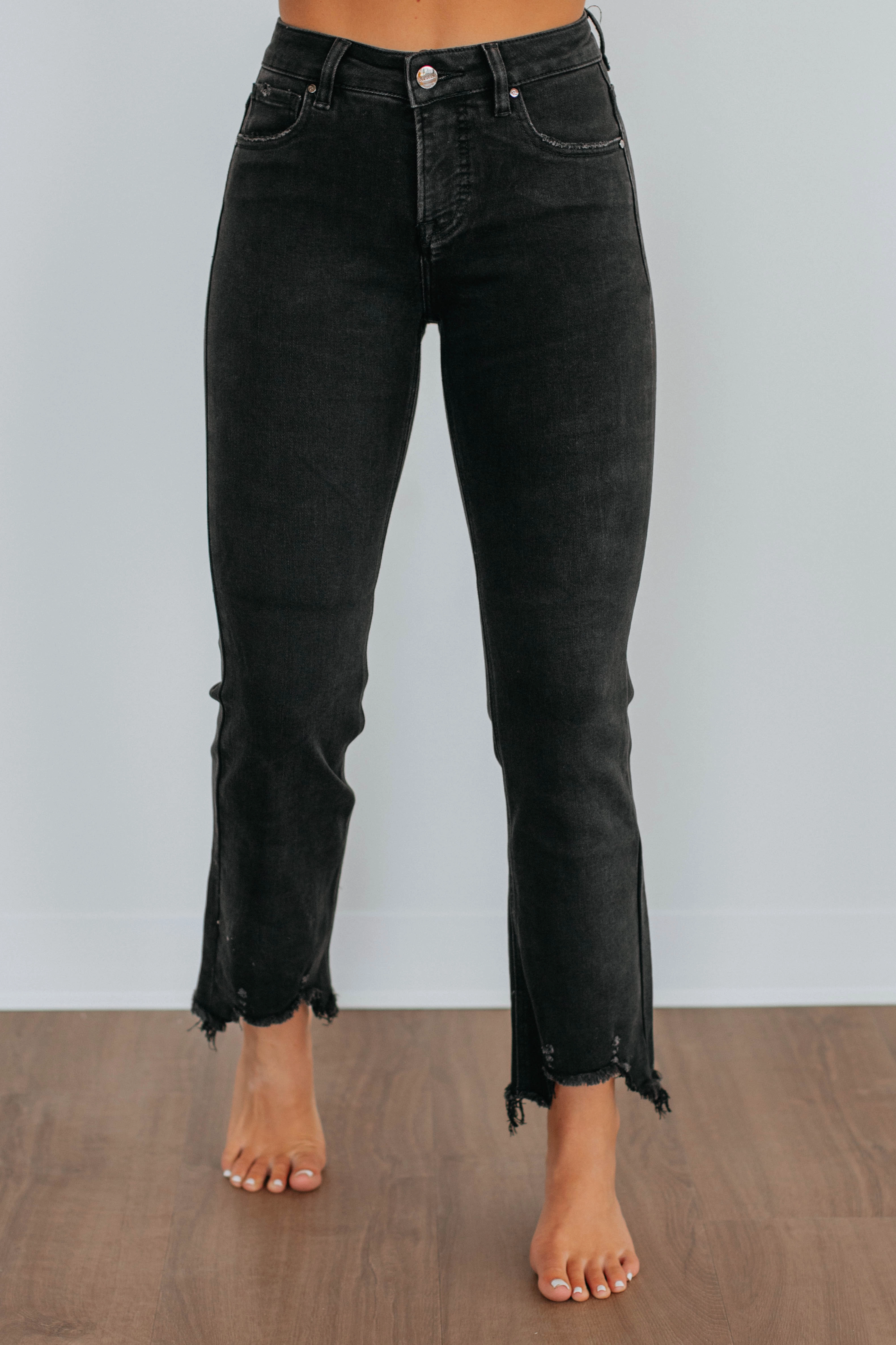 Neona Risen Jeans - Vintage Black Morning Stroll Stretch Street Fashion Casual Winter Warmth